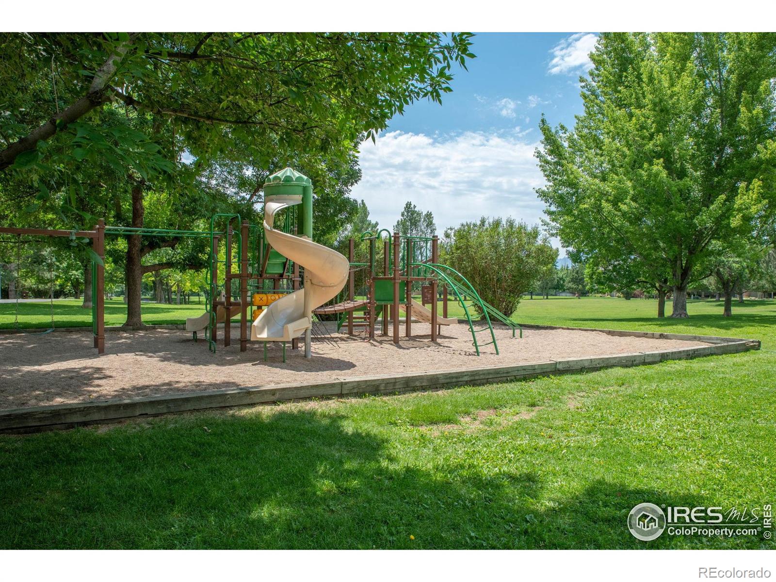 MLS Image #25 for 4871  white rock circle,boulder, Colorado