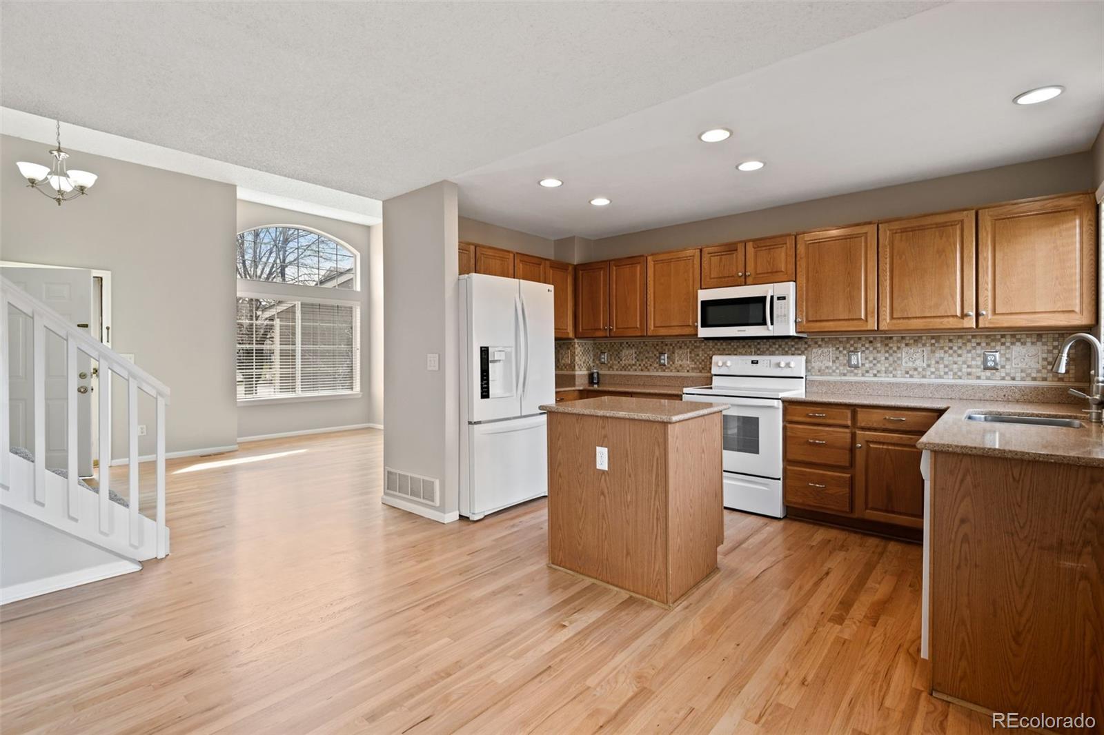 MLS Image #10 for 20129 e berry lane,centennial, Colorado