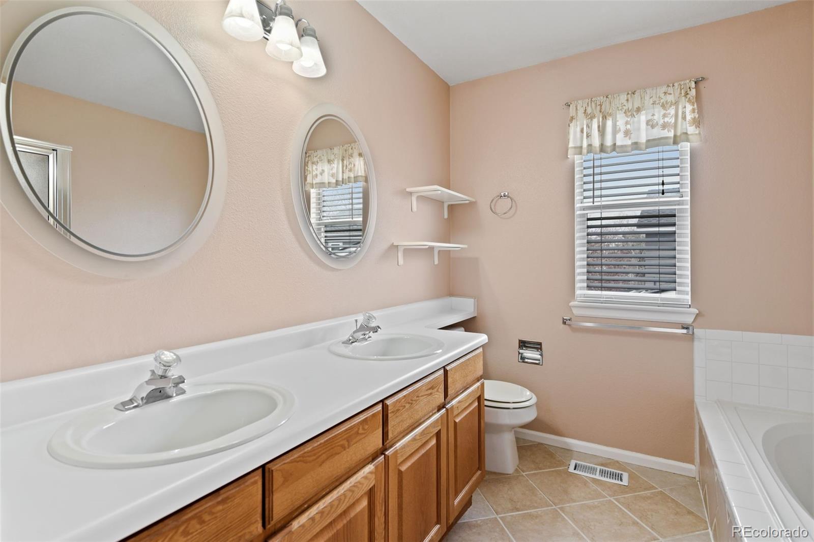 MLS Image #21 for 20129 e berry lane,centennial, Colorado