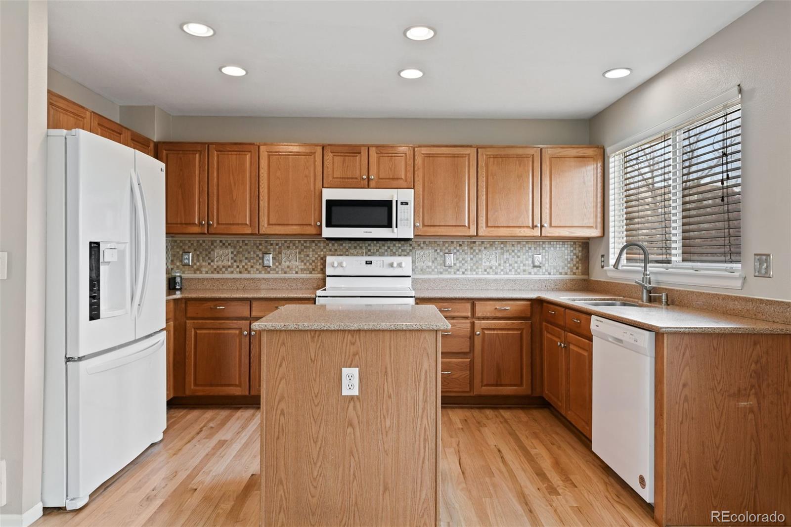 MLS Image #9 for 20129 e berry lane,centennial, Colorado