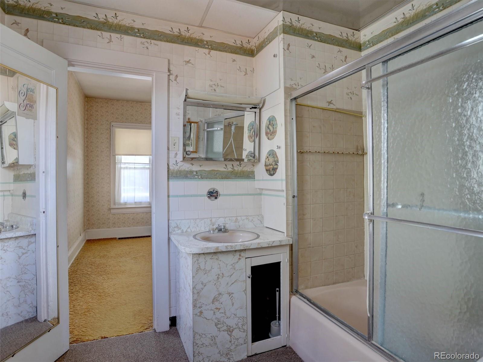 MLS Image #12 for 2963 s lincoln street,englewood, Colorado