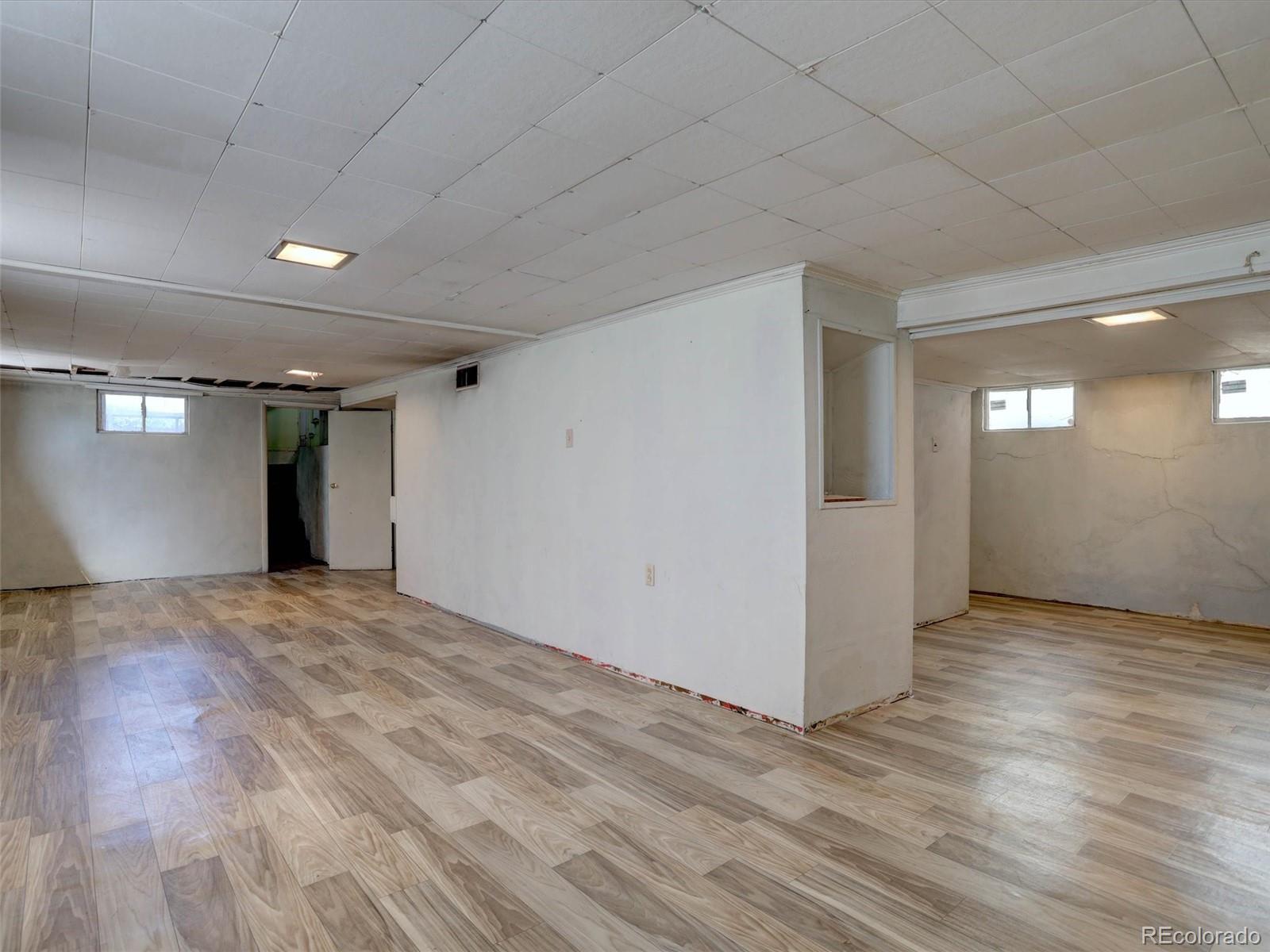 MLS Image #18 for 2963 s lincoln street,englewood, Colorado