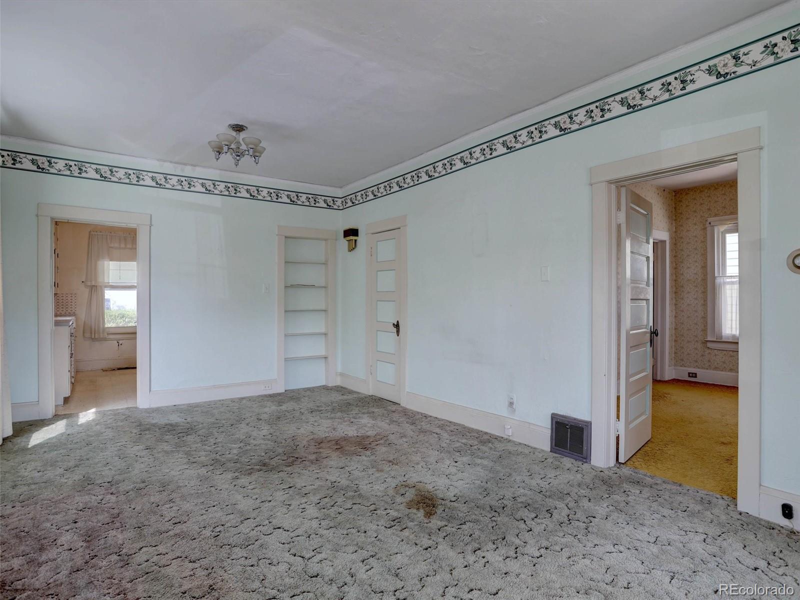 MLS Image #2 for 2963 s lincoln street,englewood, Colorado