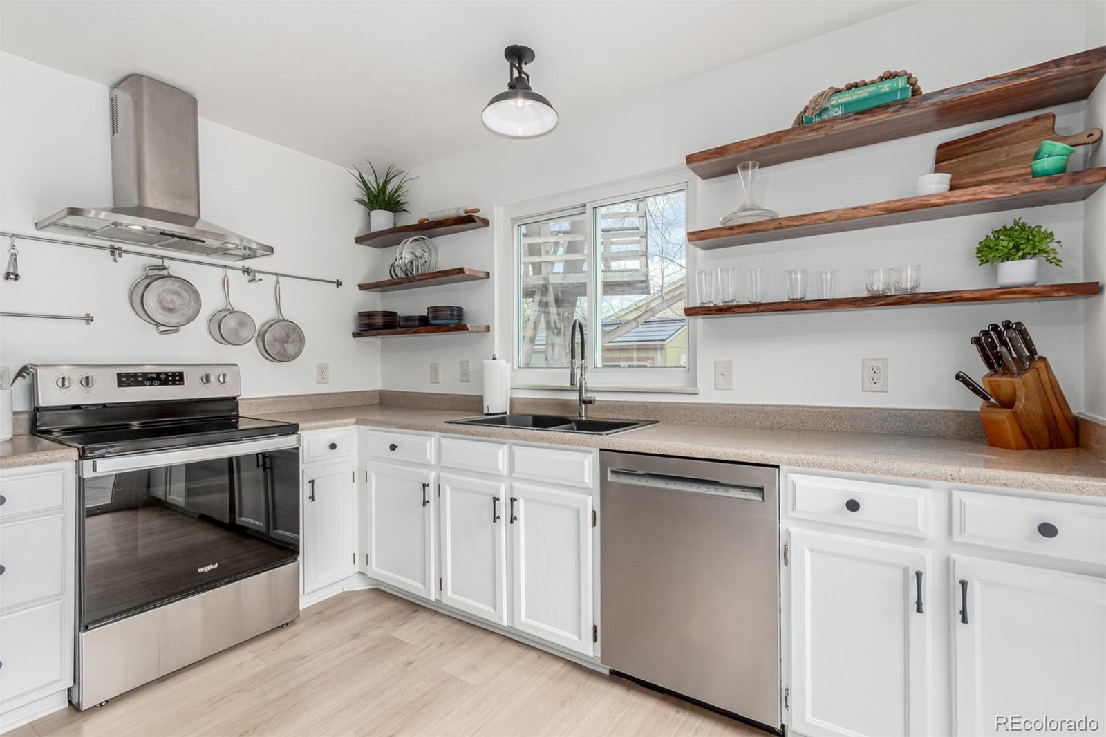 MLS Image #10 for 2348  sherman street,longmont, Colorado