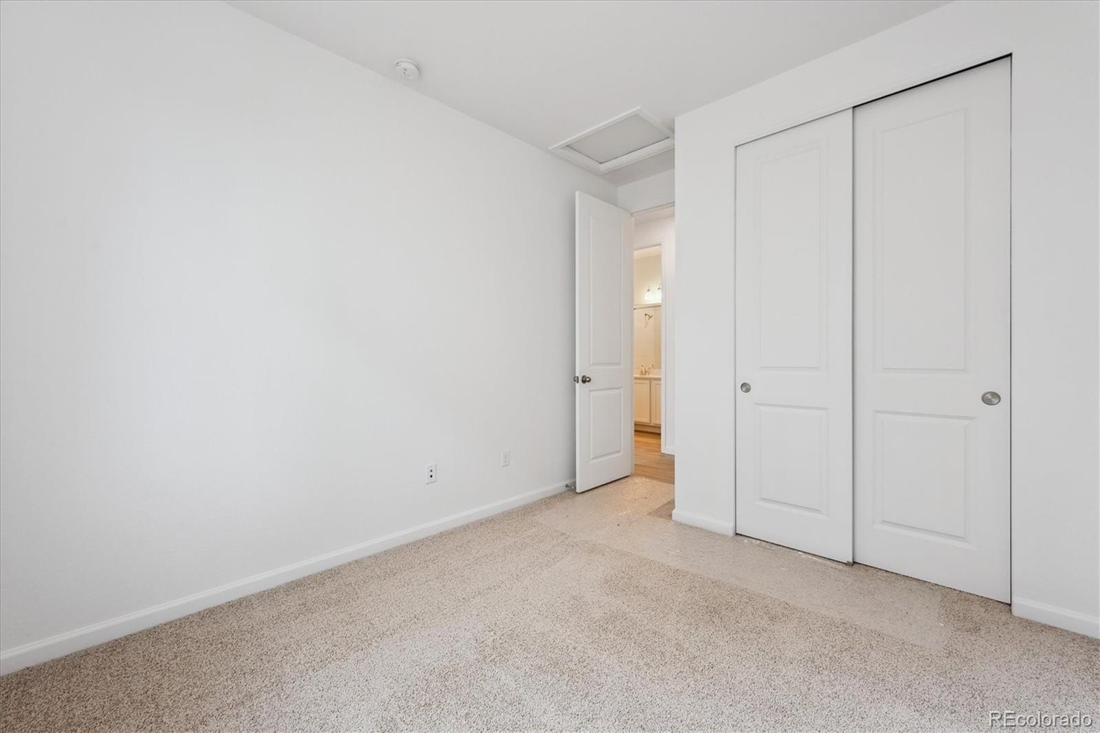 MLS Image #16 for 24780 e 39th avenue,aurora, Colorado
