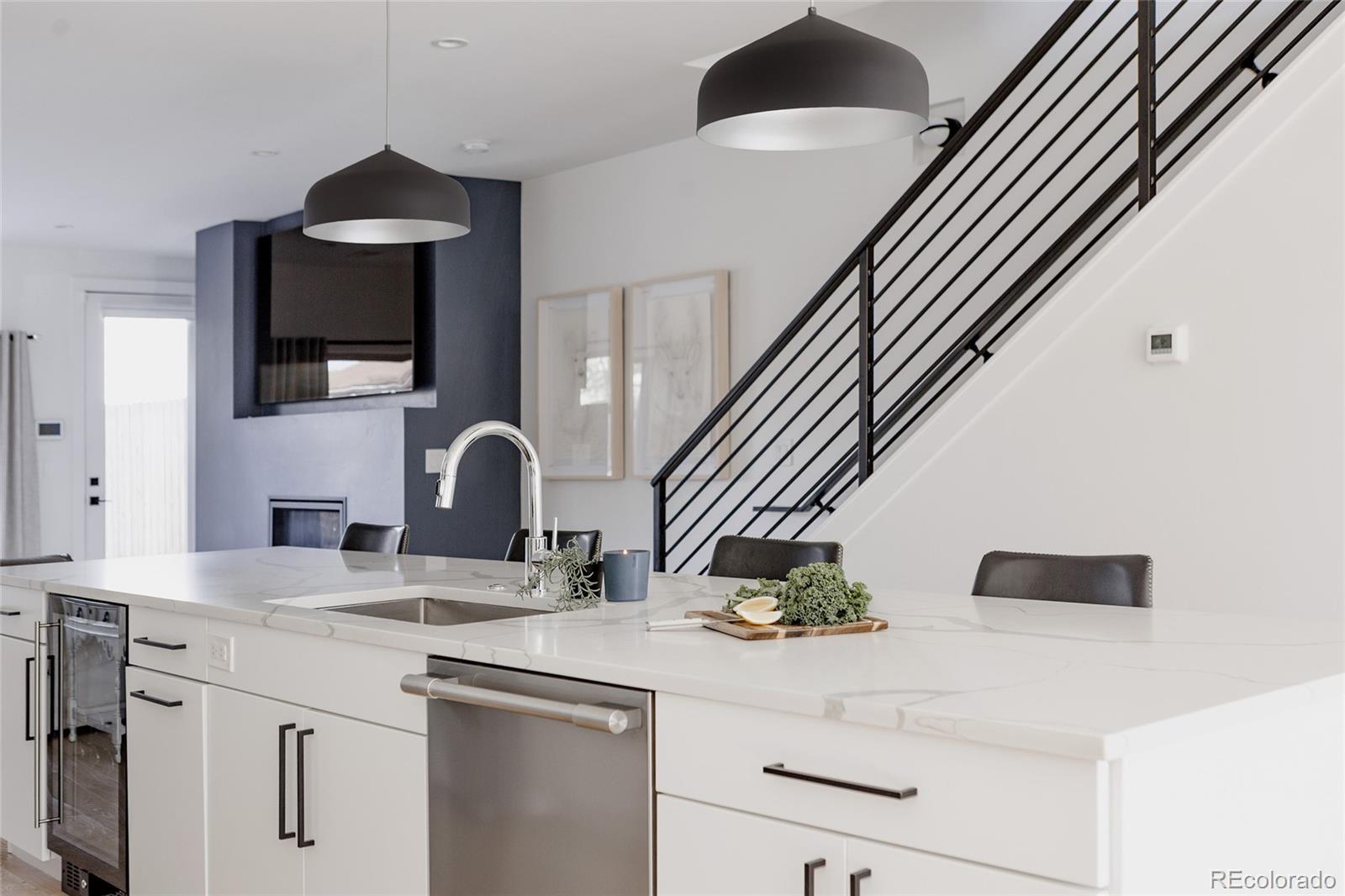 MLS Image #5 for 1322  raleigh street,denver, Colorado