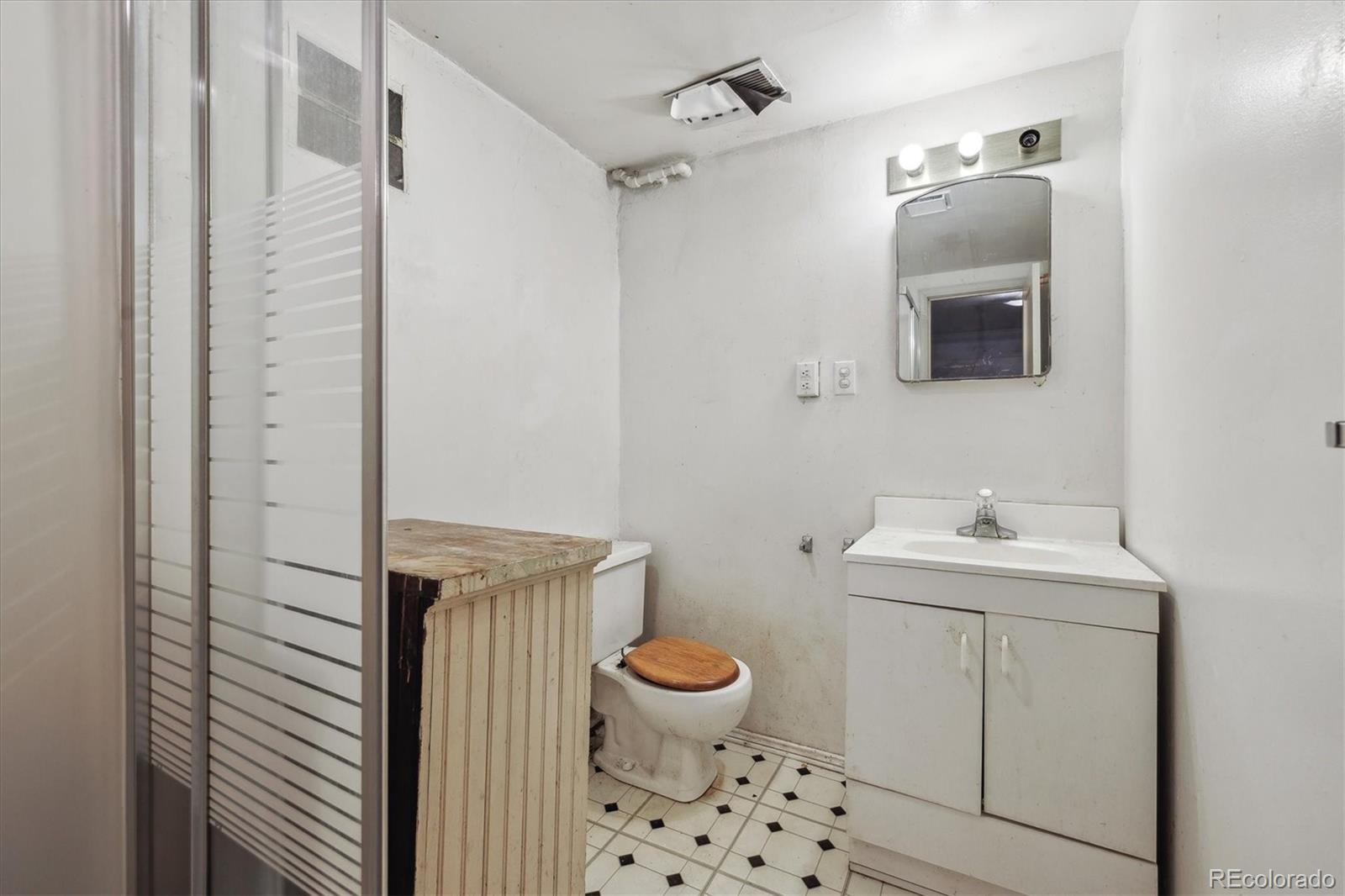 MLS Image #17 for 1540 s sherman street,denver, Colorado