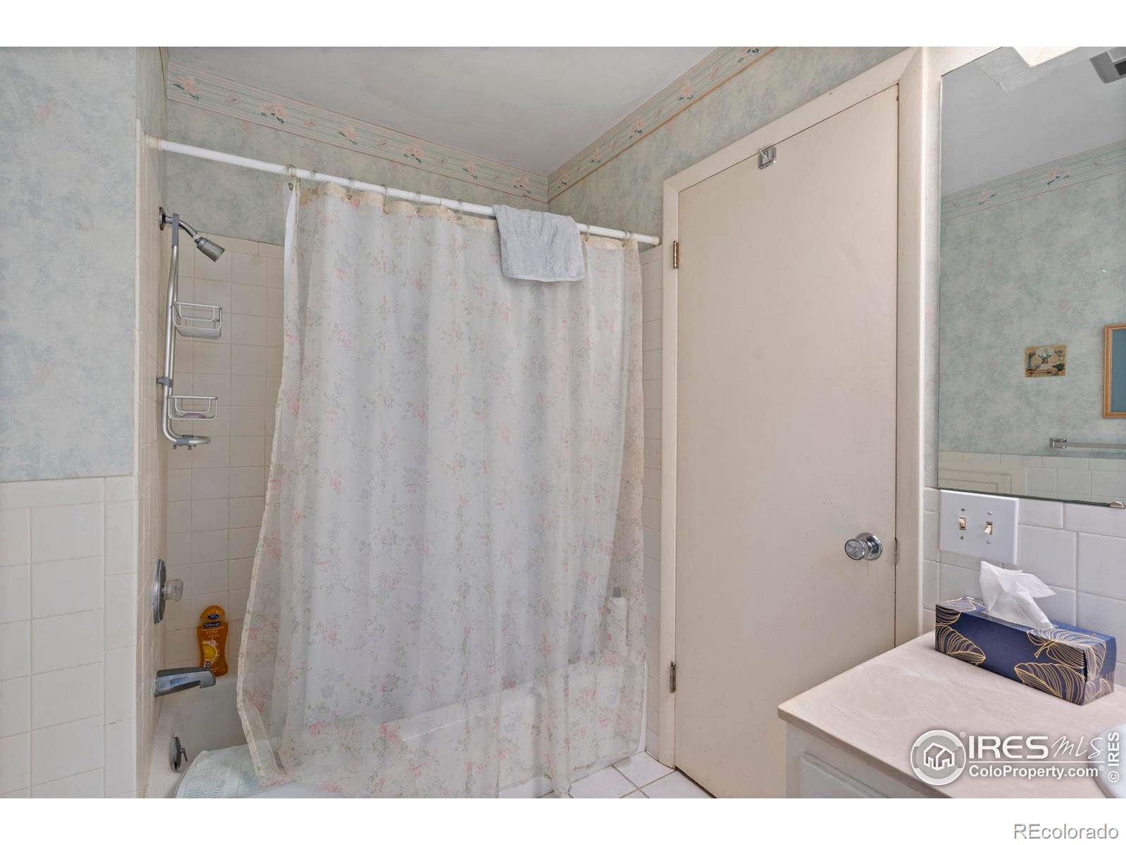 MLS Image #14 for 1112  robertson street,fort collins, Colorado