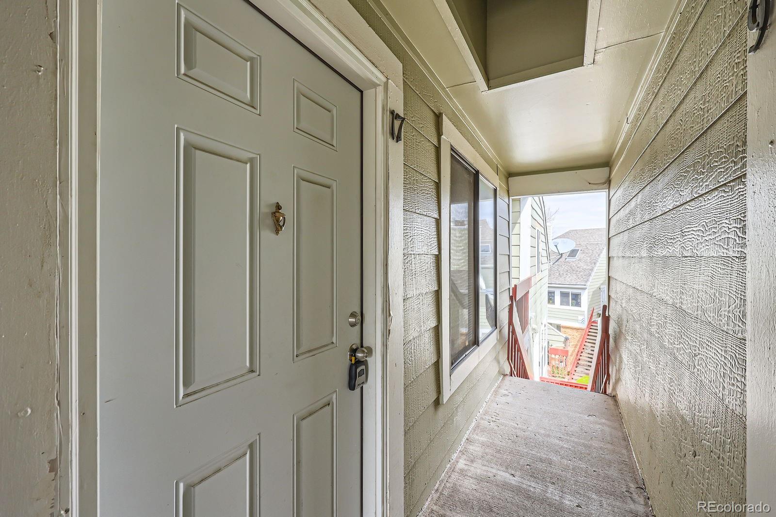 MLS Image #1 for 932 s dearborn street 17,aurora, Colorado