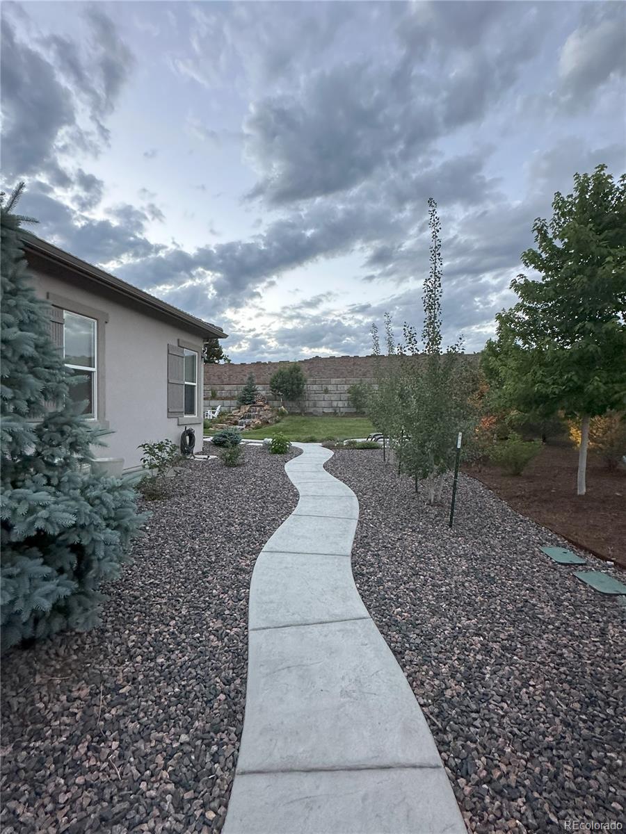 MLS Image #39 for 2212  red edge heights,colorado springs, Colorado
