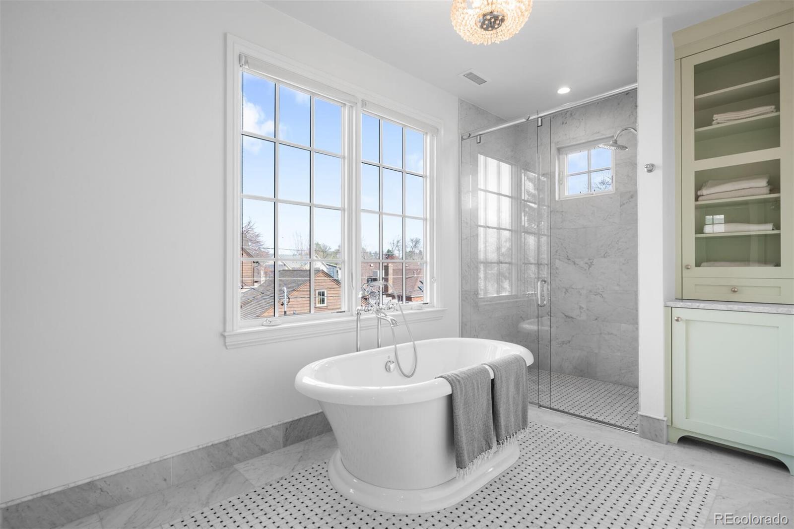 MLS Image #22 for 815 s cove way,denver, Colorado