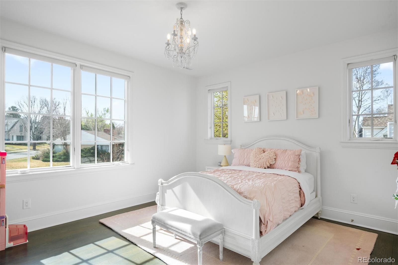 MLS Image #25 for 815 s cove way,denver, Colorado