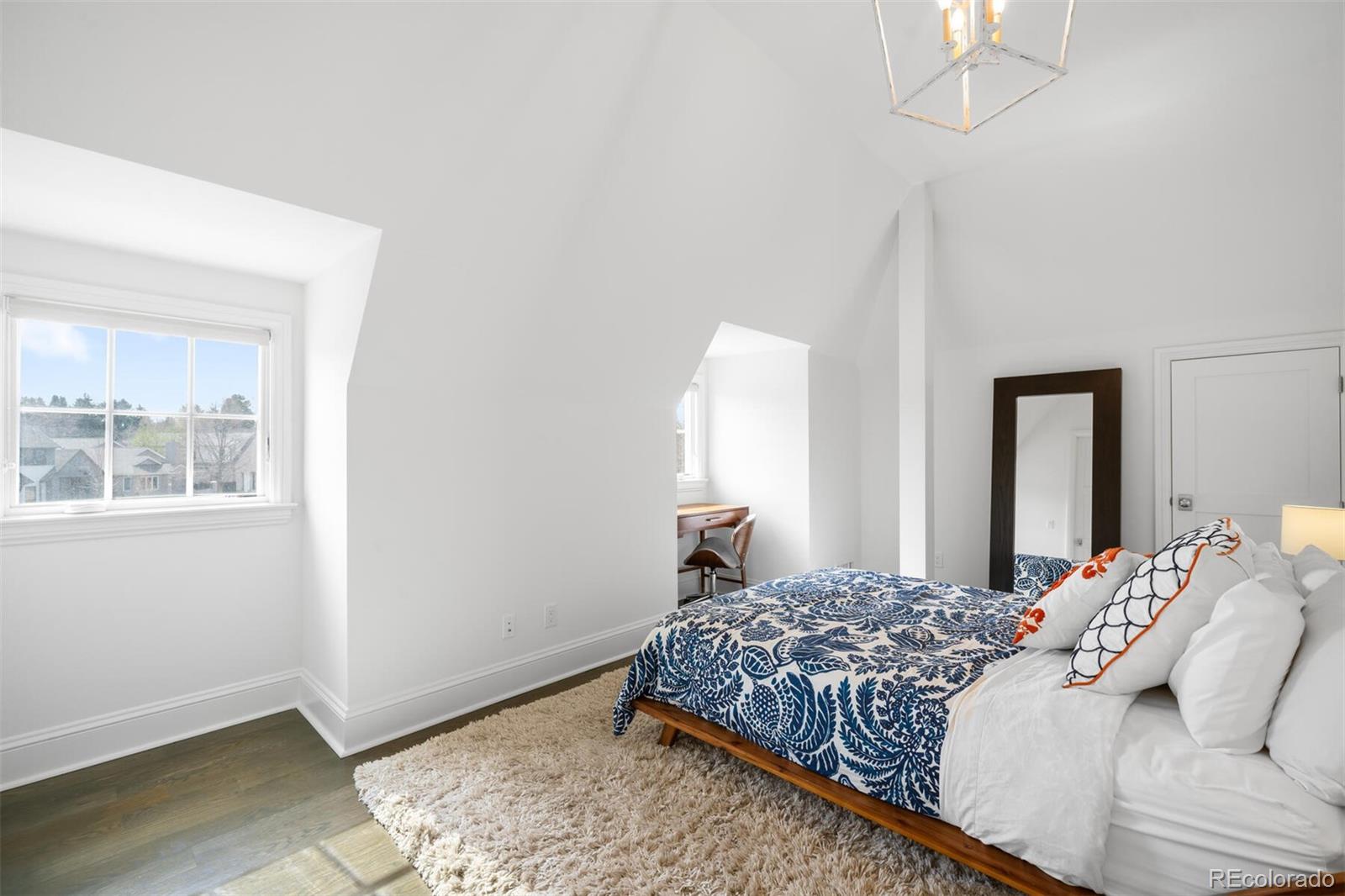 MLS Image #31 for 815 s cove way,denver, Colorado