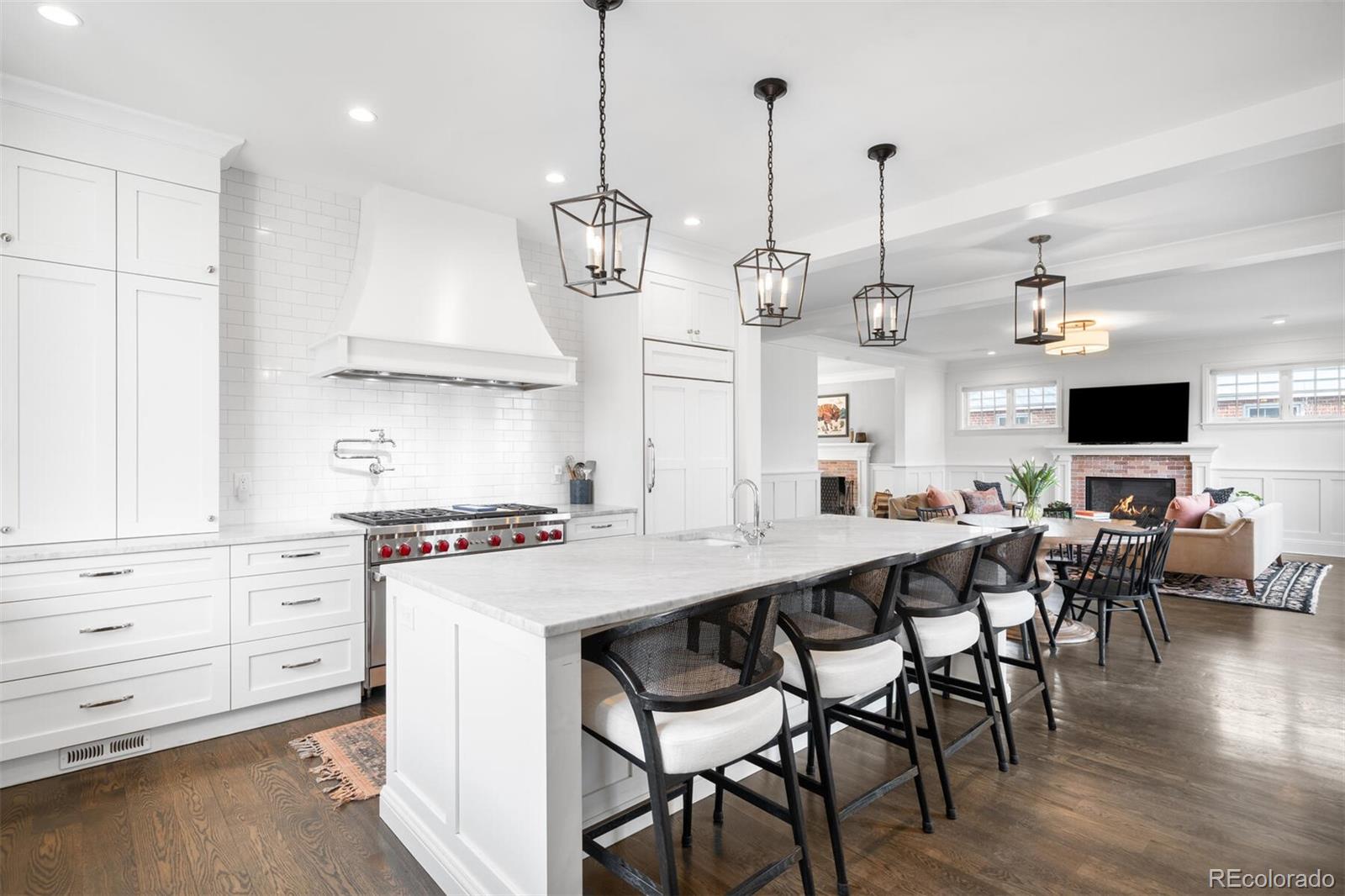 MLS Image #6 for 815 s cove way,denver, Colorado