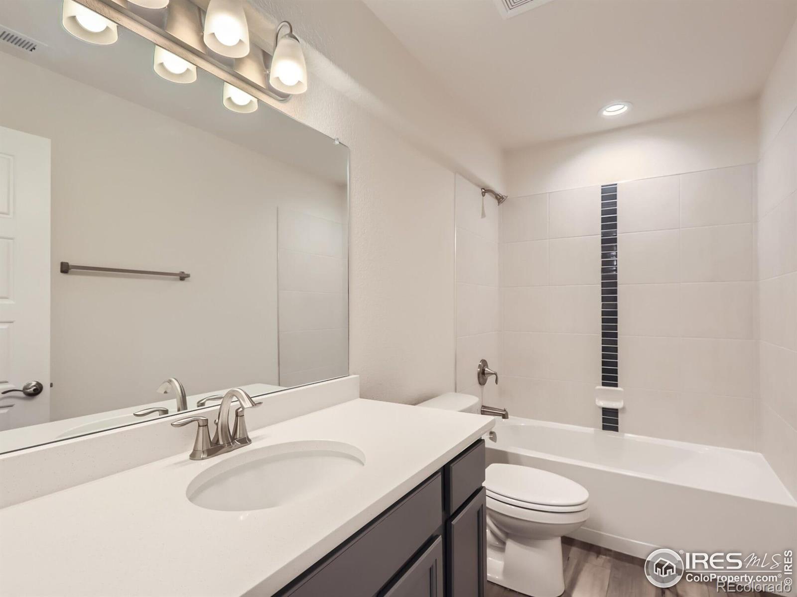 MLS Image #2 for 15  chipeta way,lochbuie, Colorado