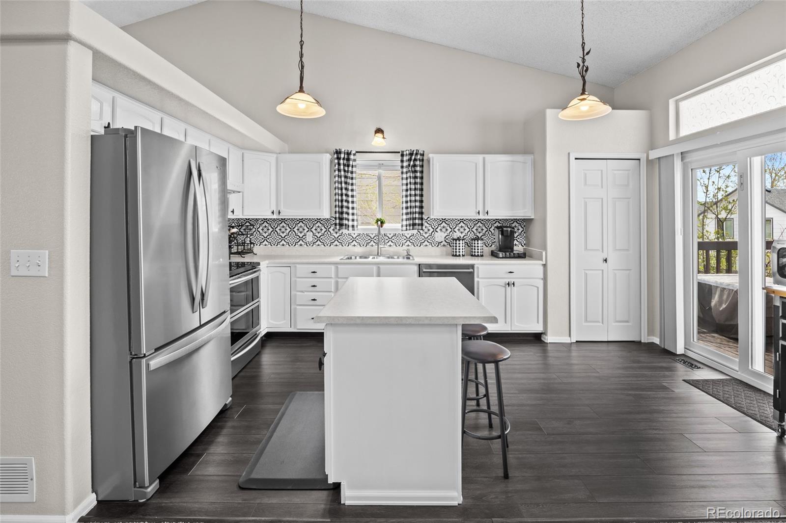 MLS Image #8 for 5133 s liverpool way,centennial, Colorado