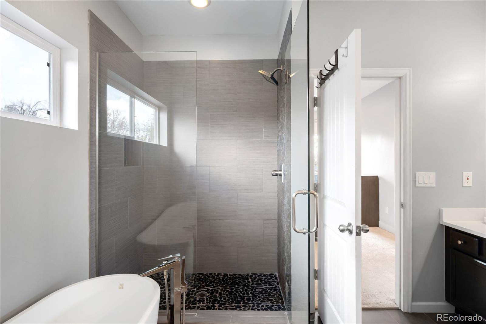 MLS Image #23 for 2855 s williams street,denver, Colorado