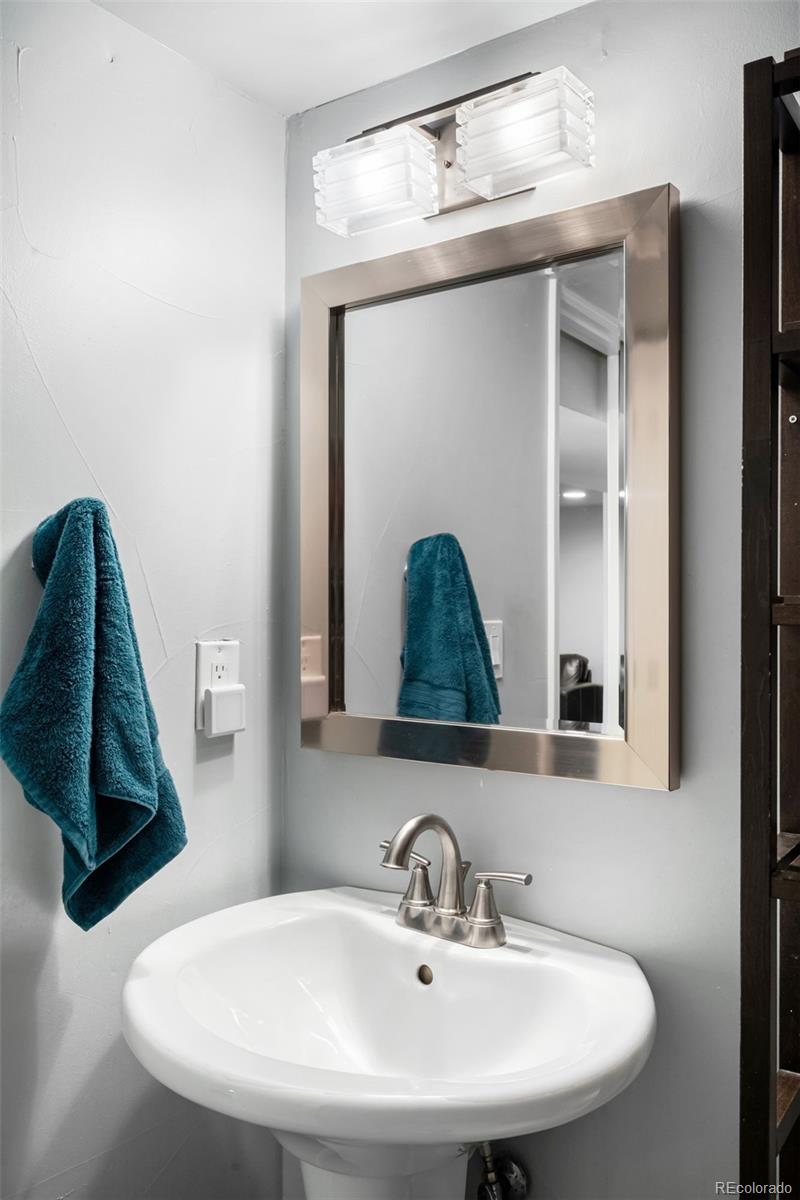 MLS Image #35 for 2855 s williams street,denver, Colorado