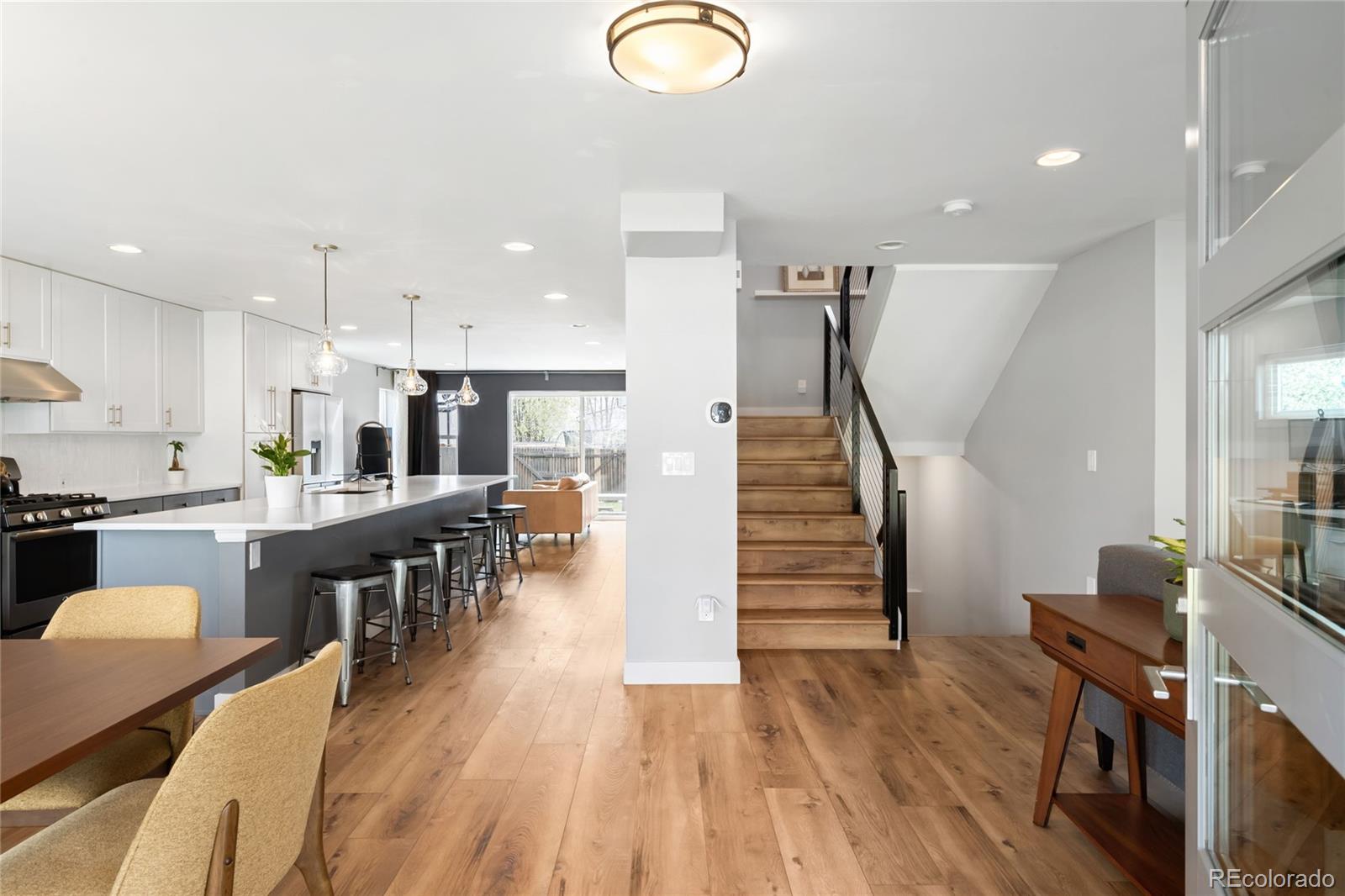 MLS Image #4 for 2855 s williams street,denver, Colorado