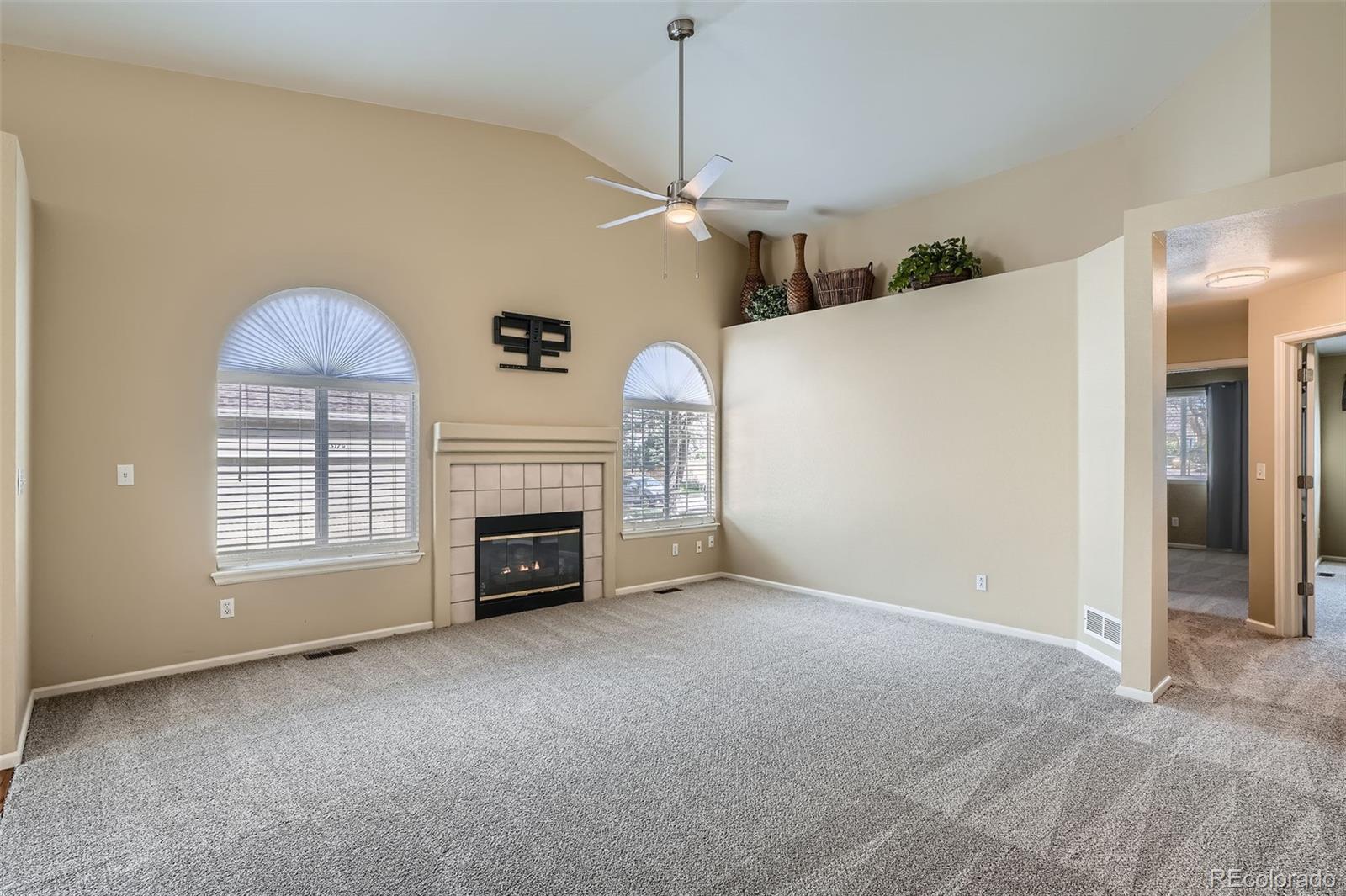 MLS Image #3 for 10507 w maplewood drive,littleton, Colorado