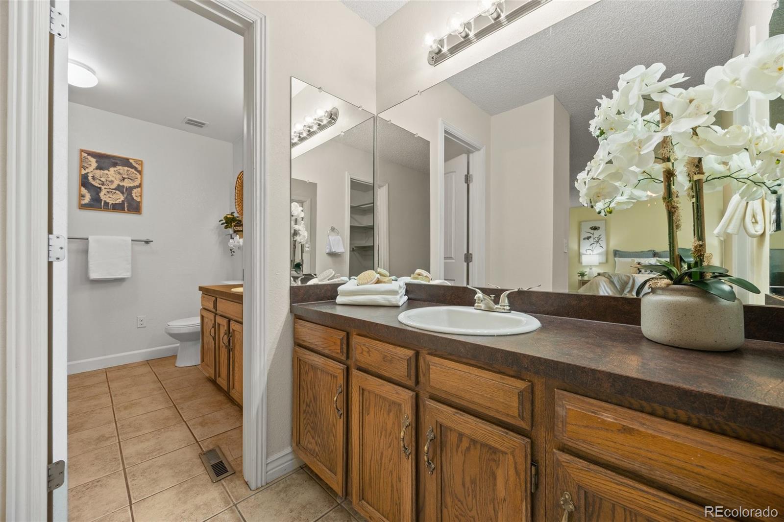 MLS Image #21 for 10144 e jewell avenue,aurora, Colorado