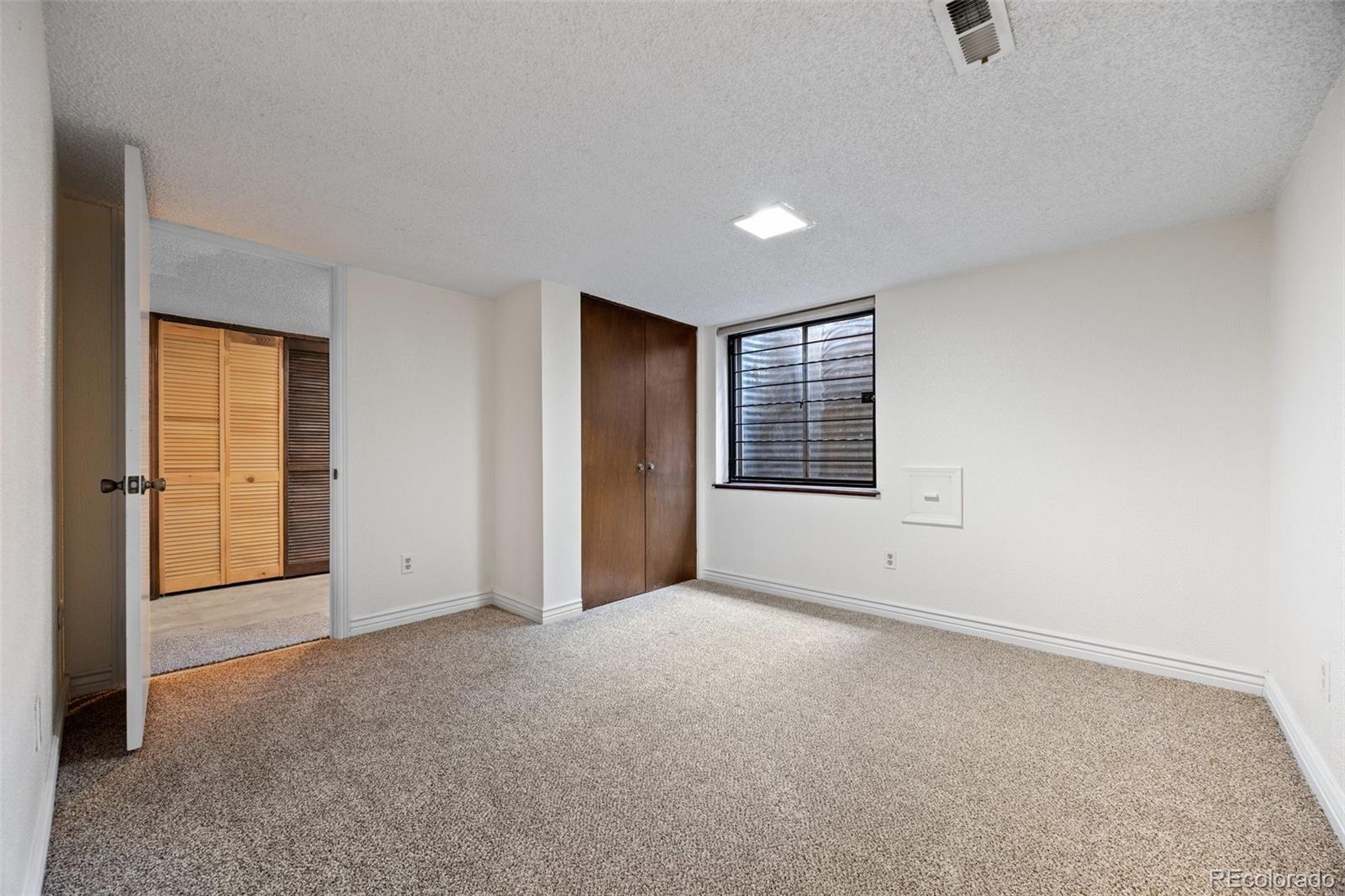 MLS Image #29 for 10144 e jewell avenue,aurora, Colorado