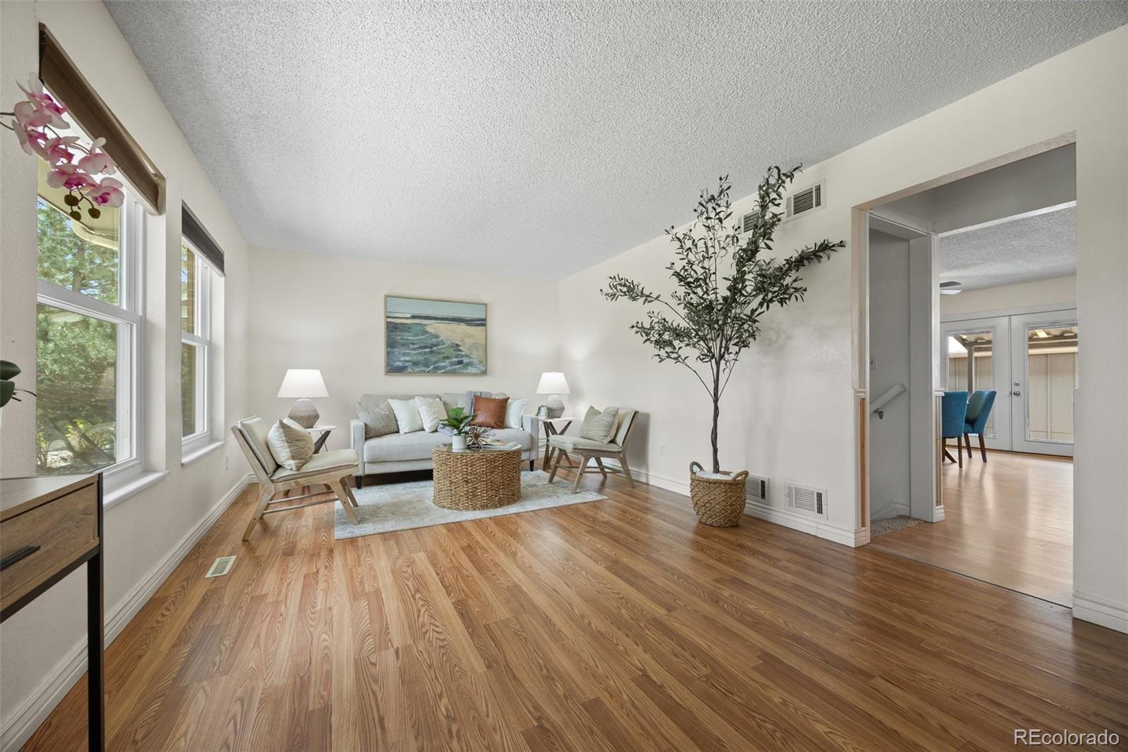 MLS Image #7 for 10144 e jewell avenue,aurora, Colorado