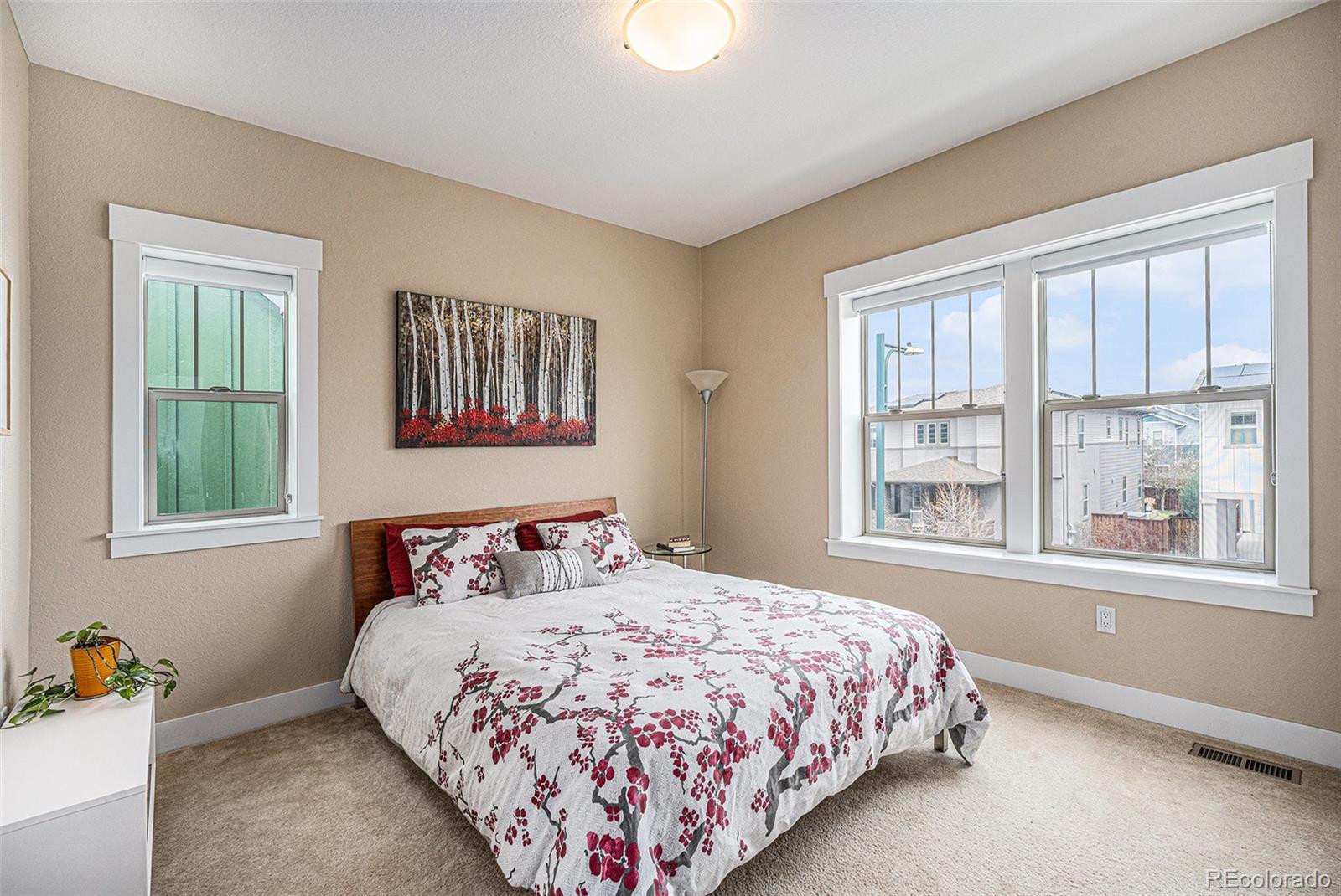 MLS Image #15 for 8460 e 54th drive,denver, Colorado