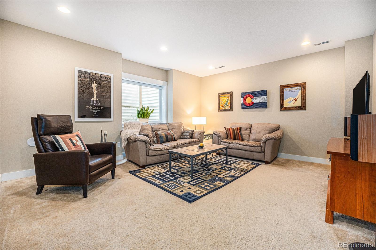 MLS Image #21 for 8460 e 54th drive,denver, Colorado