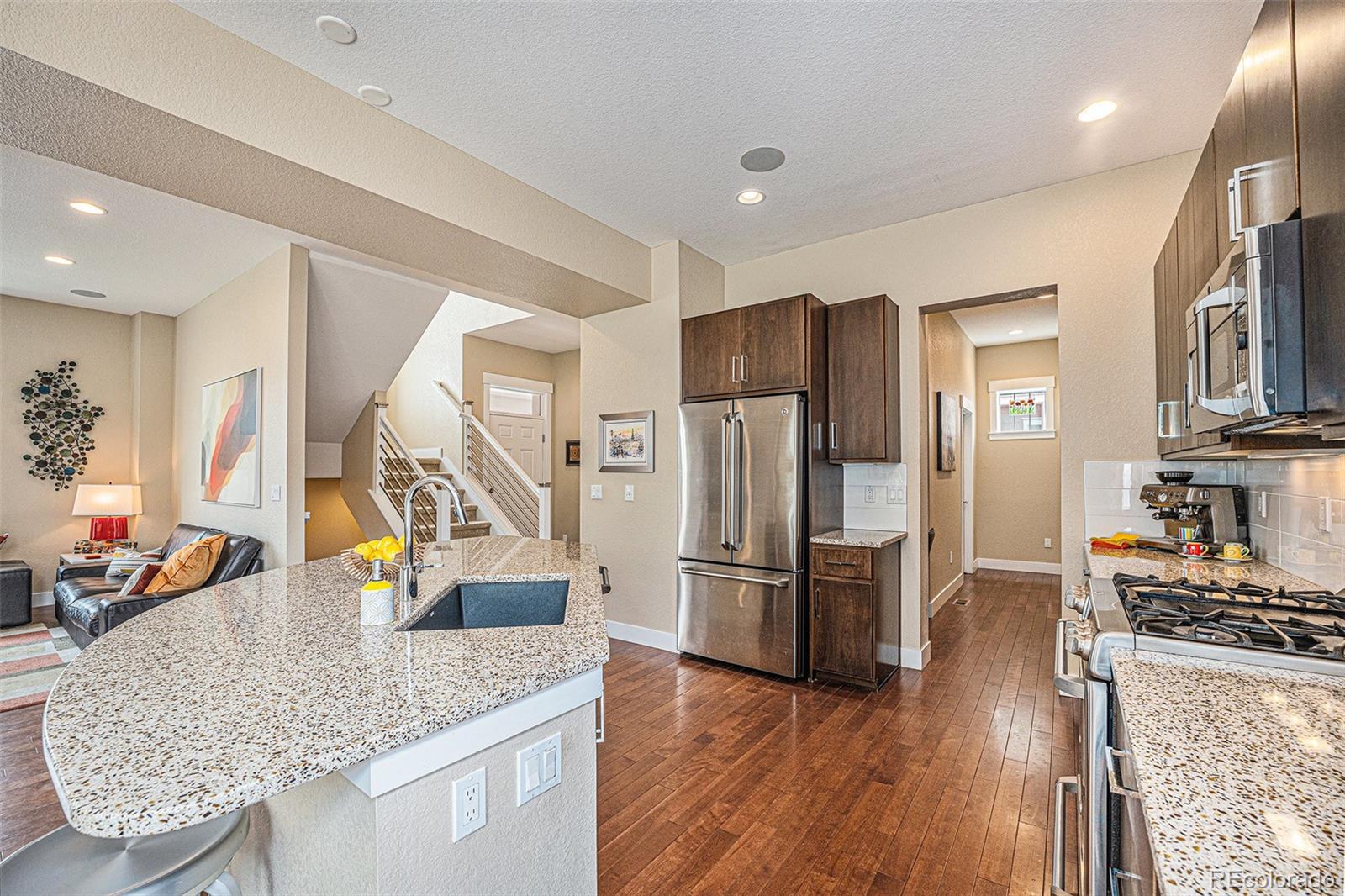 MLS Image #3 for 8460 e 54th drive,denver, Colorado