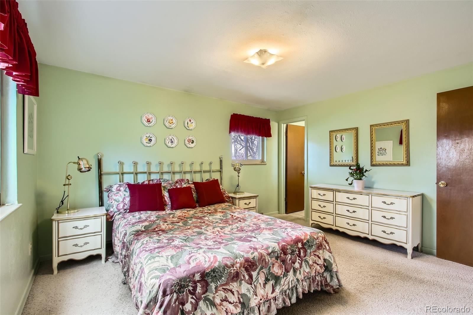 MLS Image #13 for 7245 w 70th avenue,arvada, Colorado