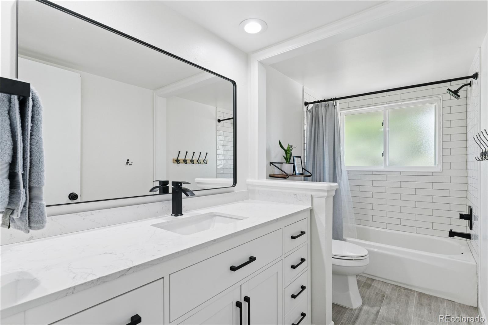 MLS Image #21 for 6053 s glencoe way,centennial, Colorado