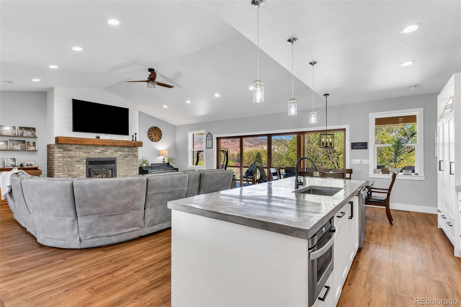 MLS Image #19 for 523  dalmatian drive,canon city, Colorado