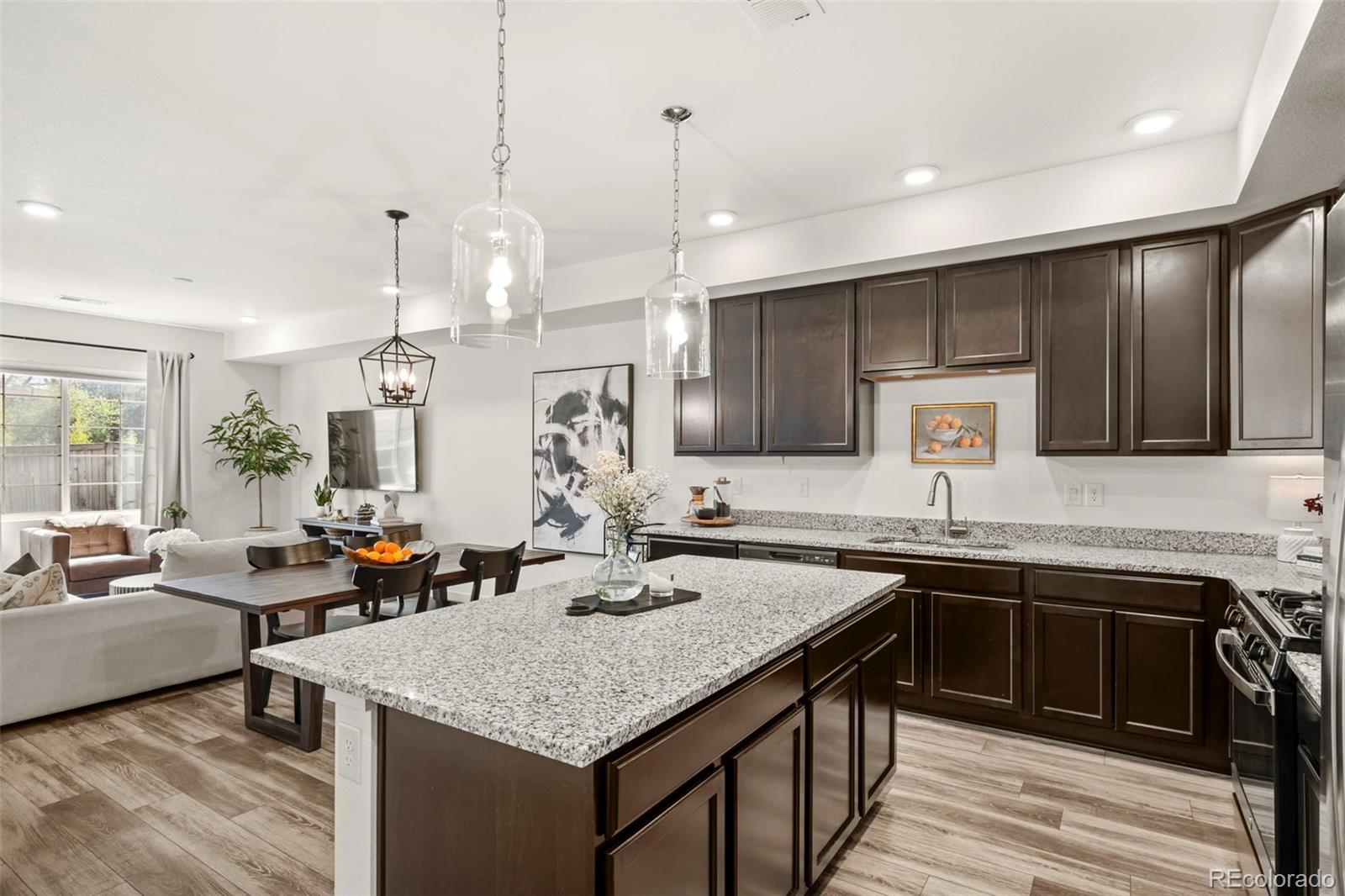 MLS Image #11 for 871 e 98th avenue,thornton, Colorado