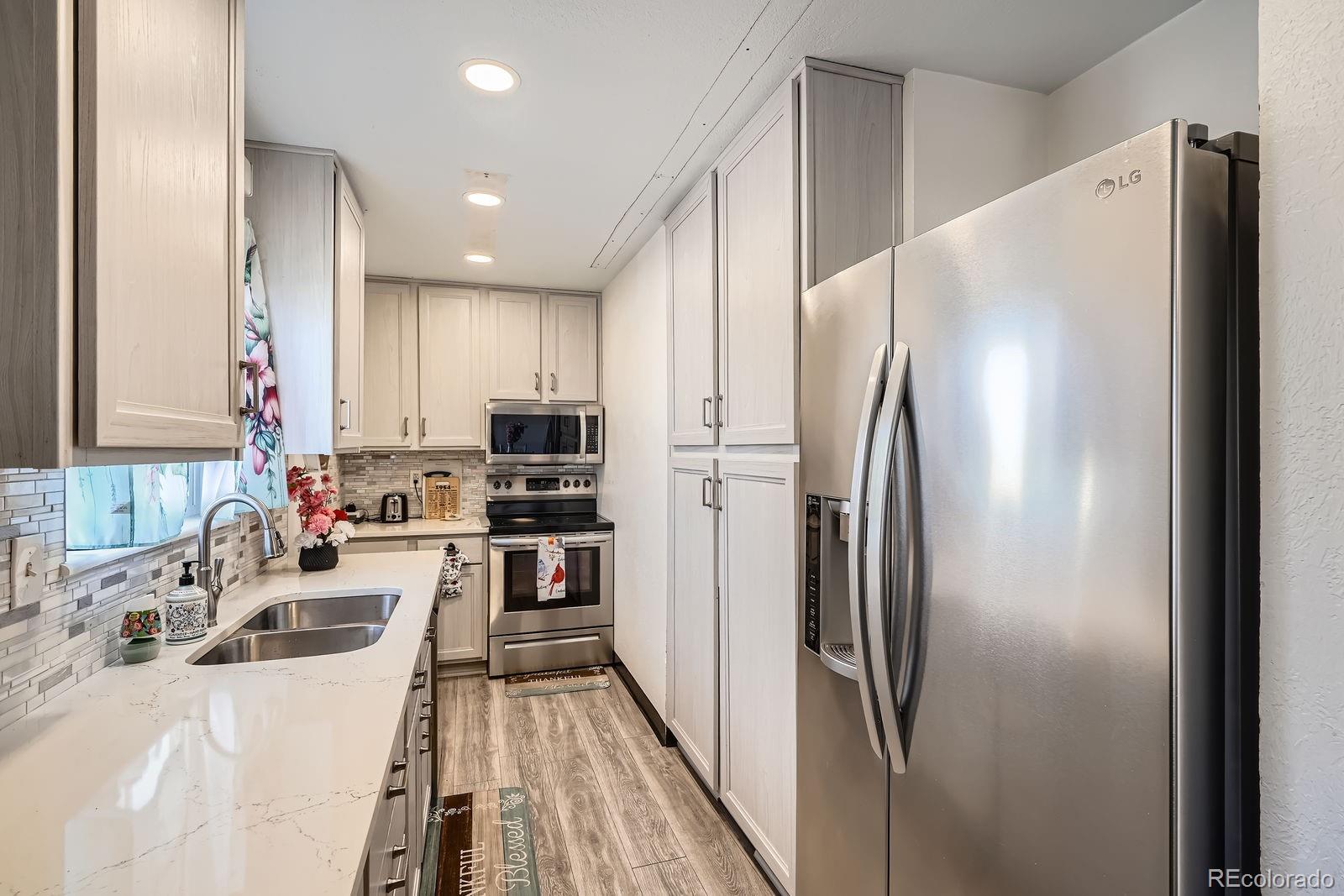MLS Image #5 for 1002 s miller street,lakewood, Colorado