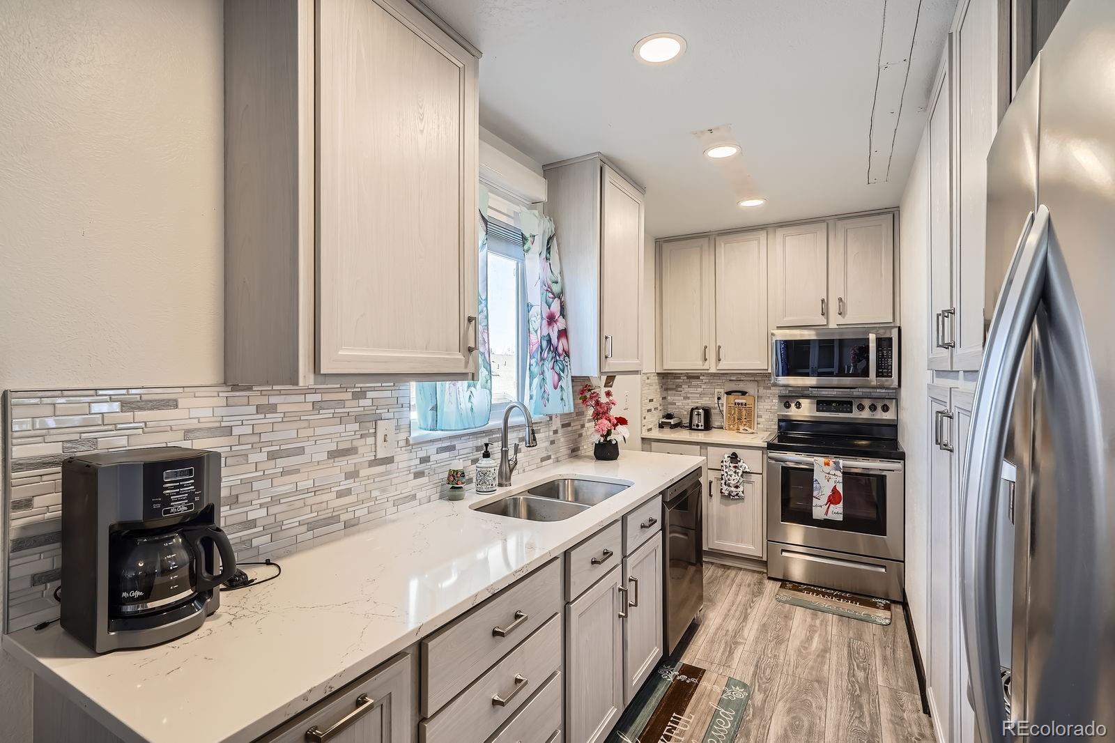 MLS Image #6 for 1002 s miller street,lakewood, Colorado