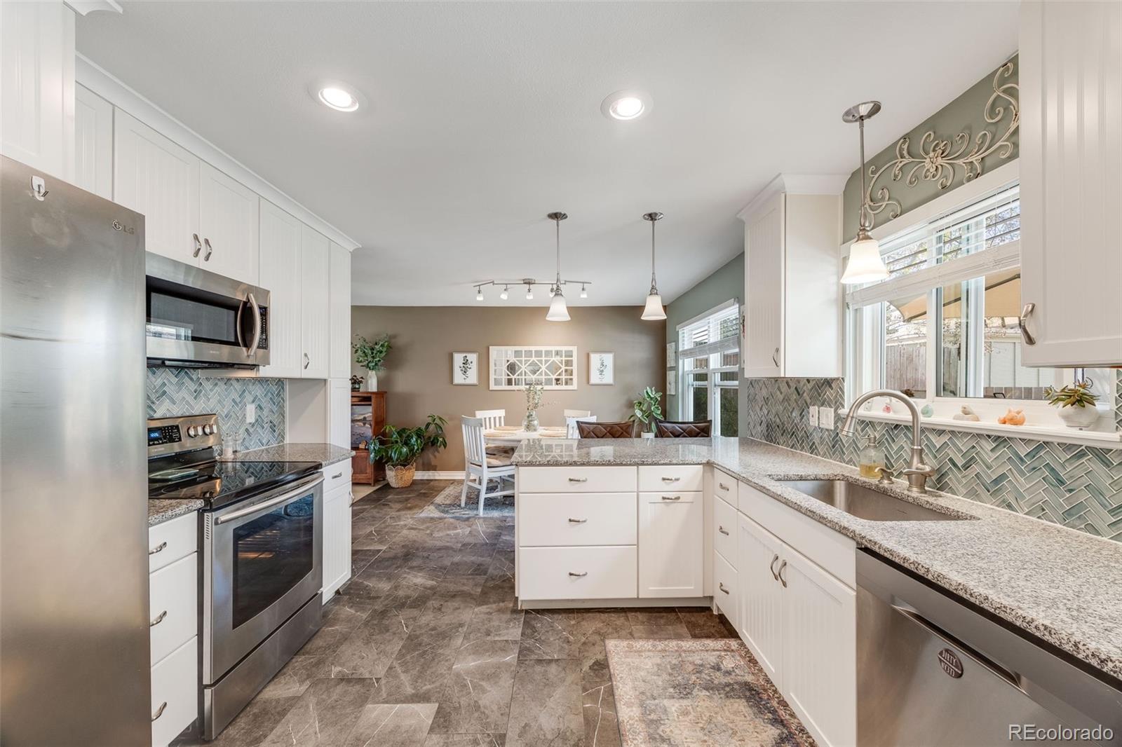MLS Image #13 for 2757 e geddes avenue,centennial, Colorado