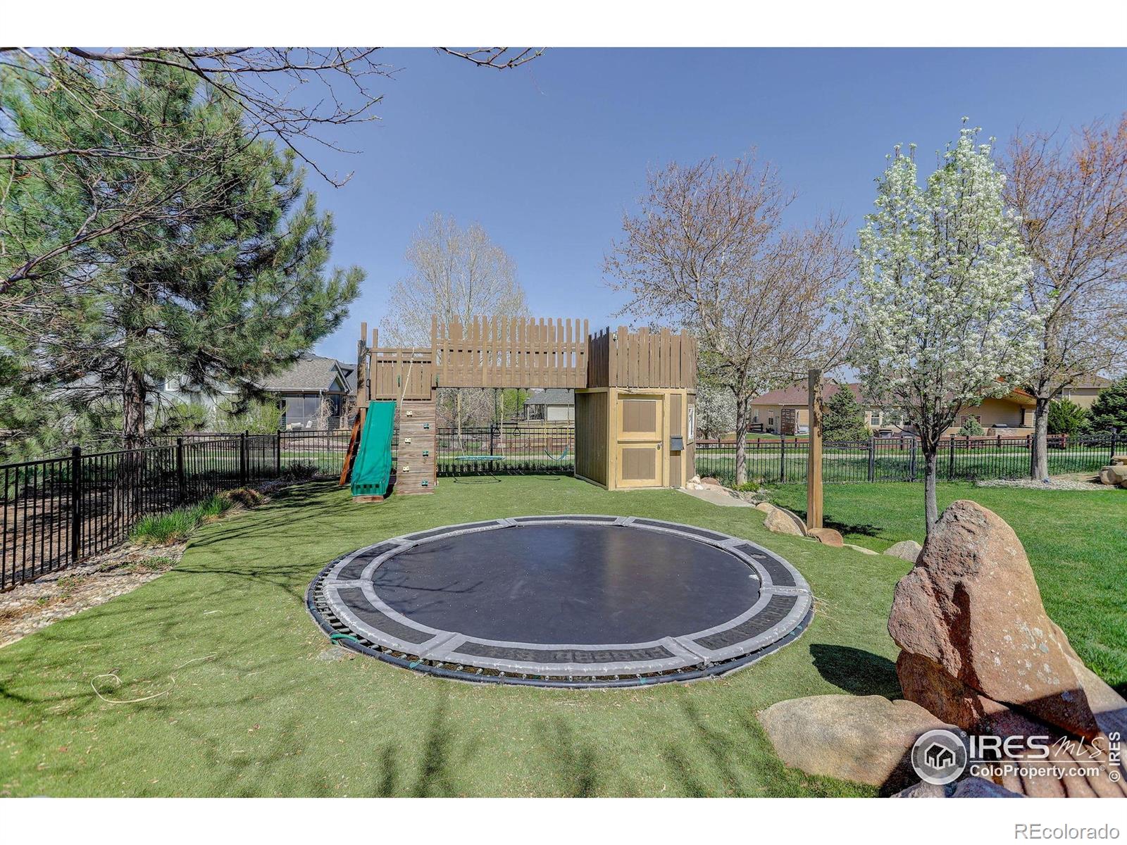 MLS Image #10 for 2036  bayfront drive,windsor, Colorado