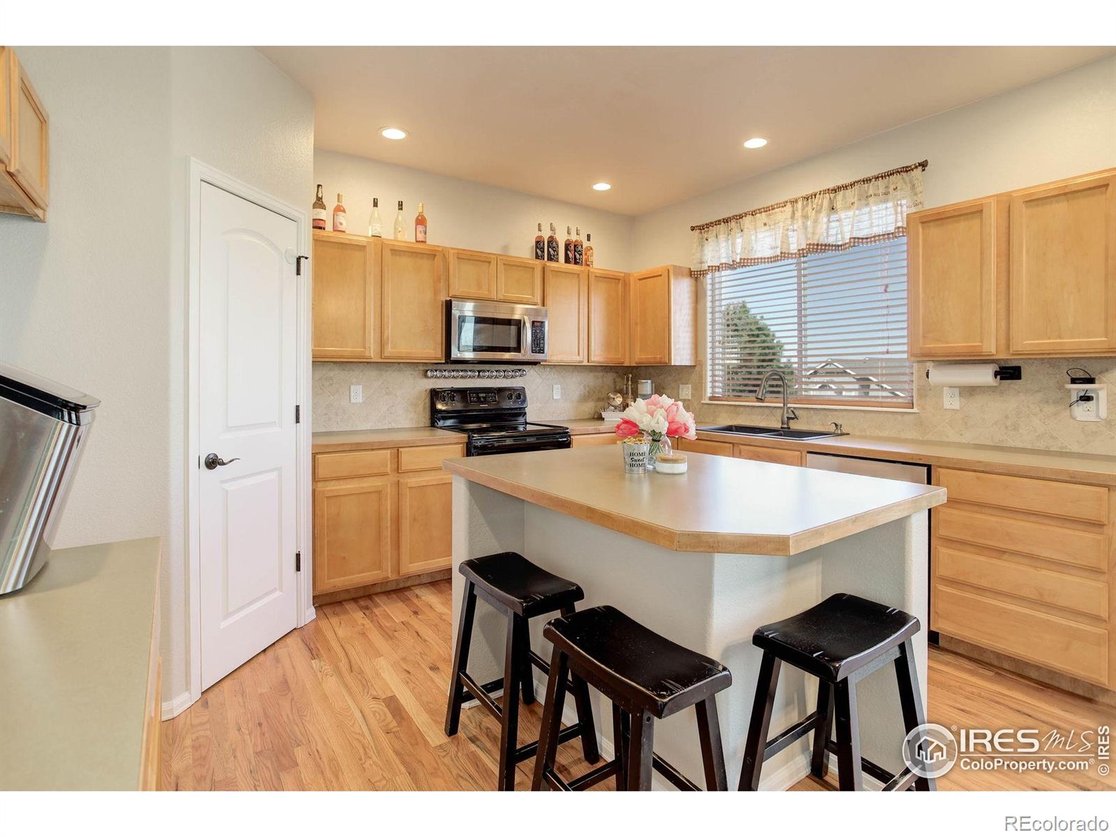 MLS Image #9 for 2036  bayfront drive,windsor, Colorado