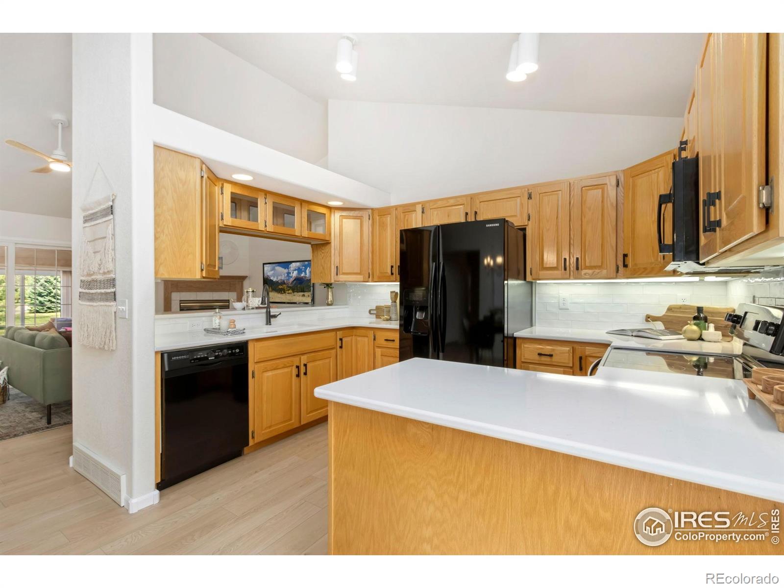MLS Image #9 for 372  tacanecy drive,loveland, Colorado