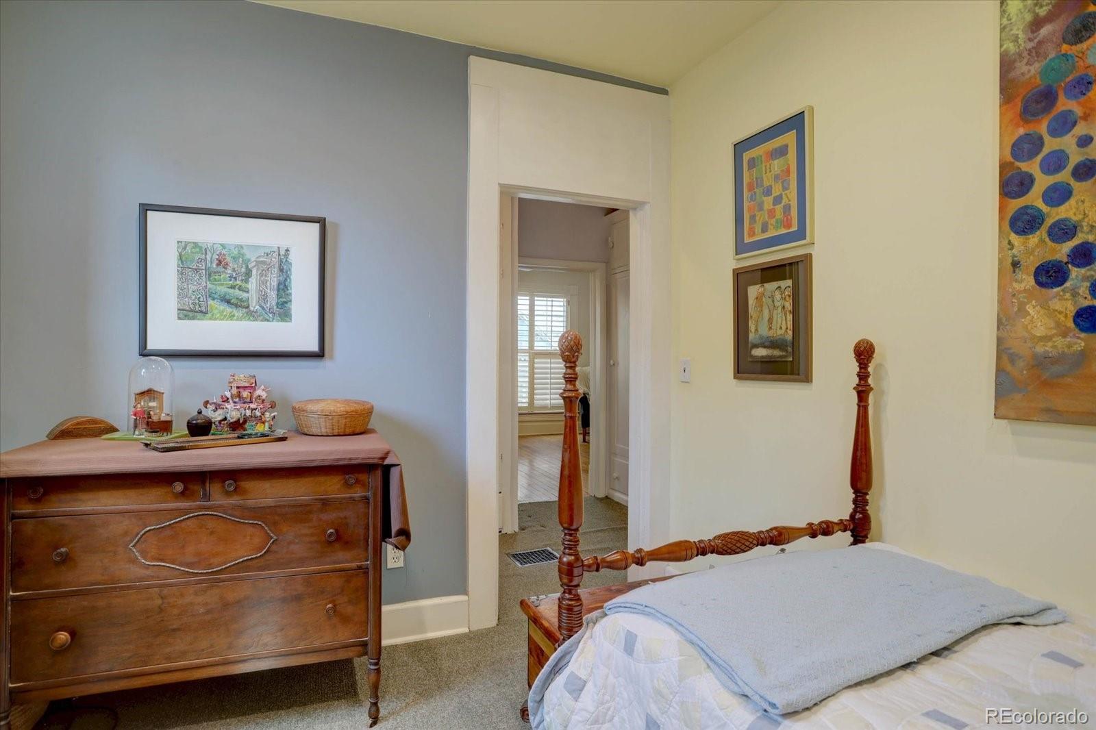 MLS Image #21 for 440 n pearl street,denver, Colorado