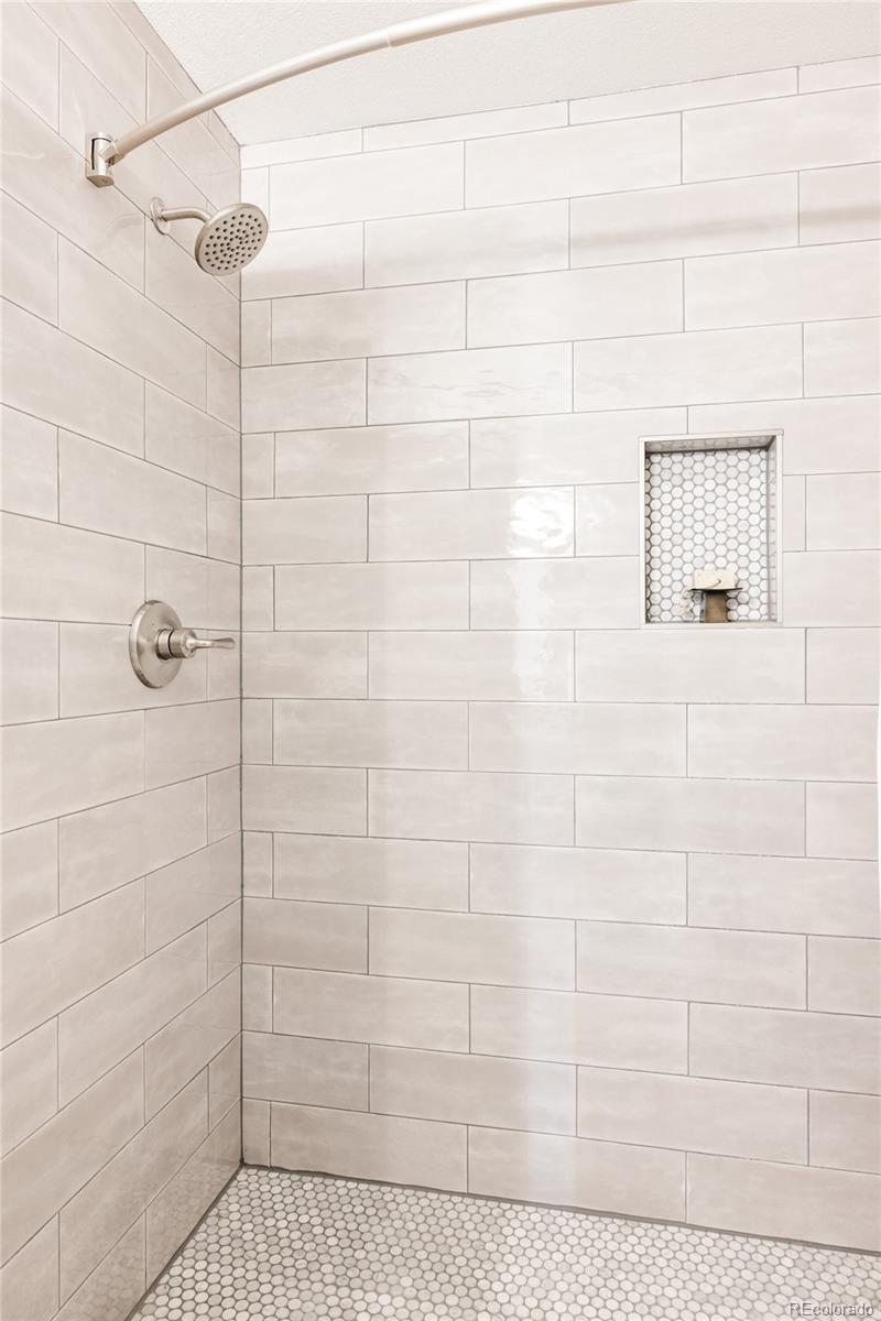 MLS Image #19 for 2134 s galapago ,denver, Colorado