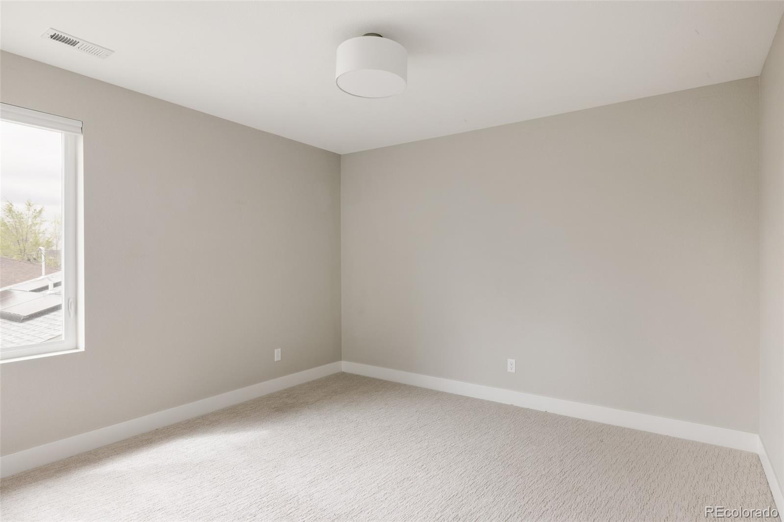 MLS Image #34 for 2134 s galapago ,denver, Colorado