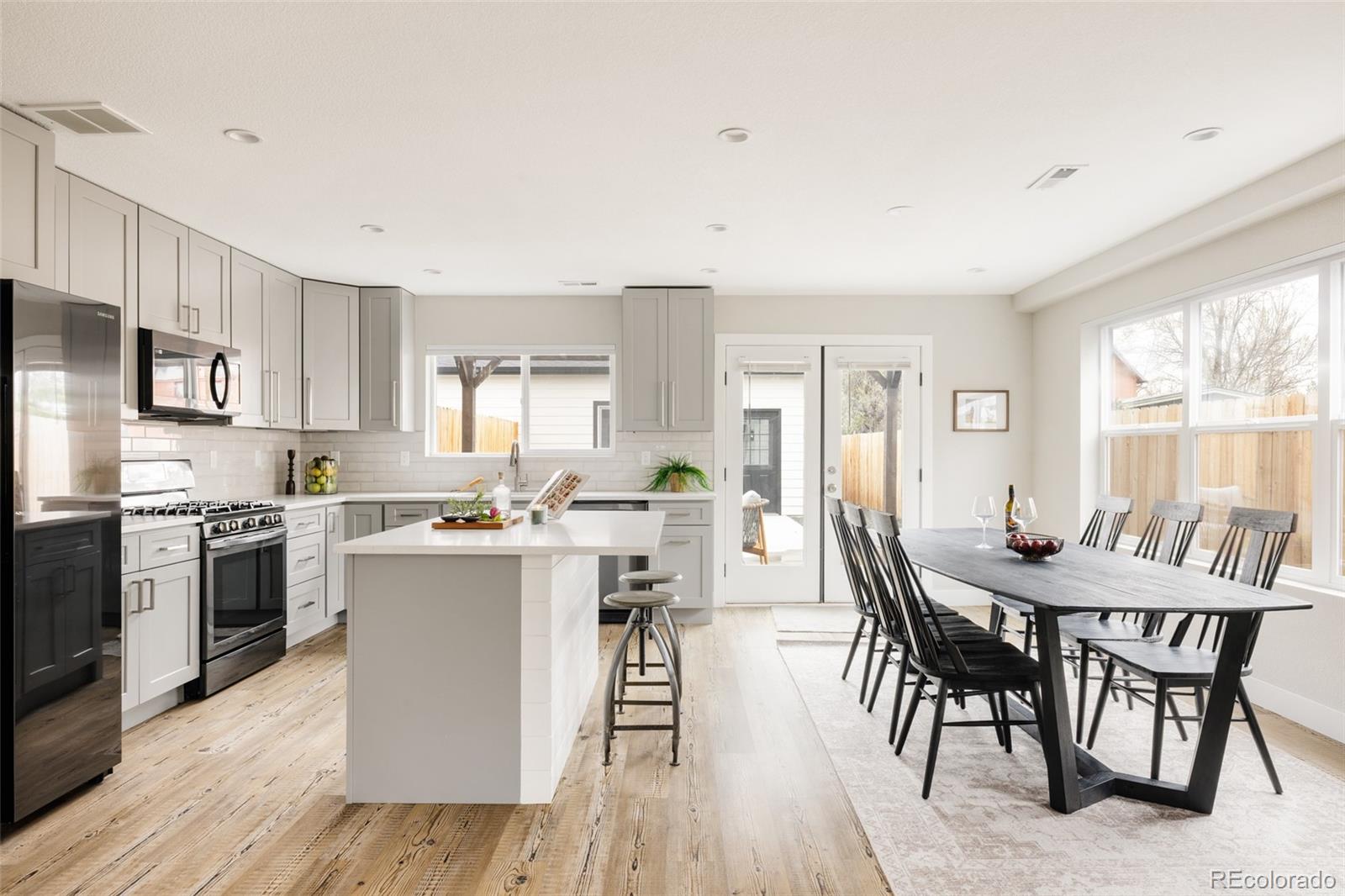 MLS Image #7 for 2134 s galapago ,denver, Colorado