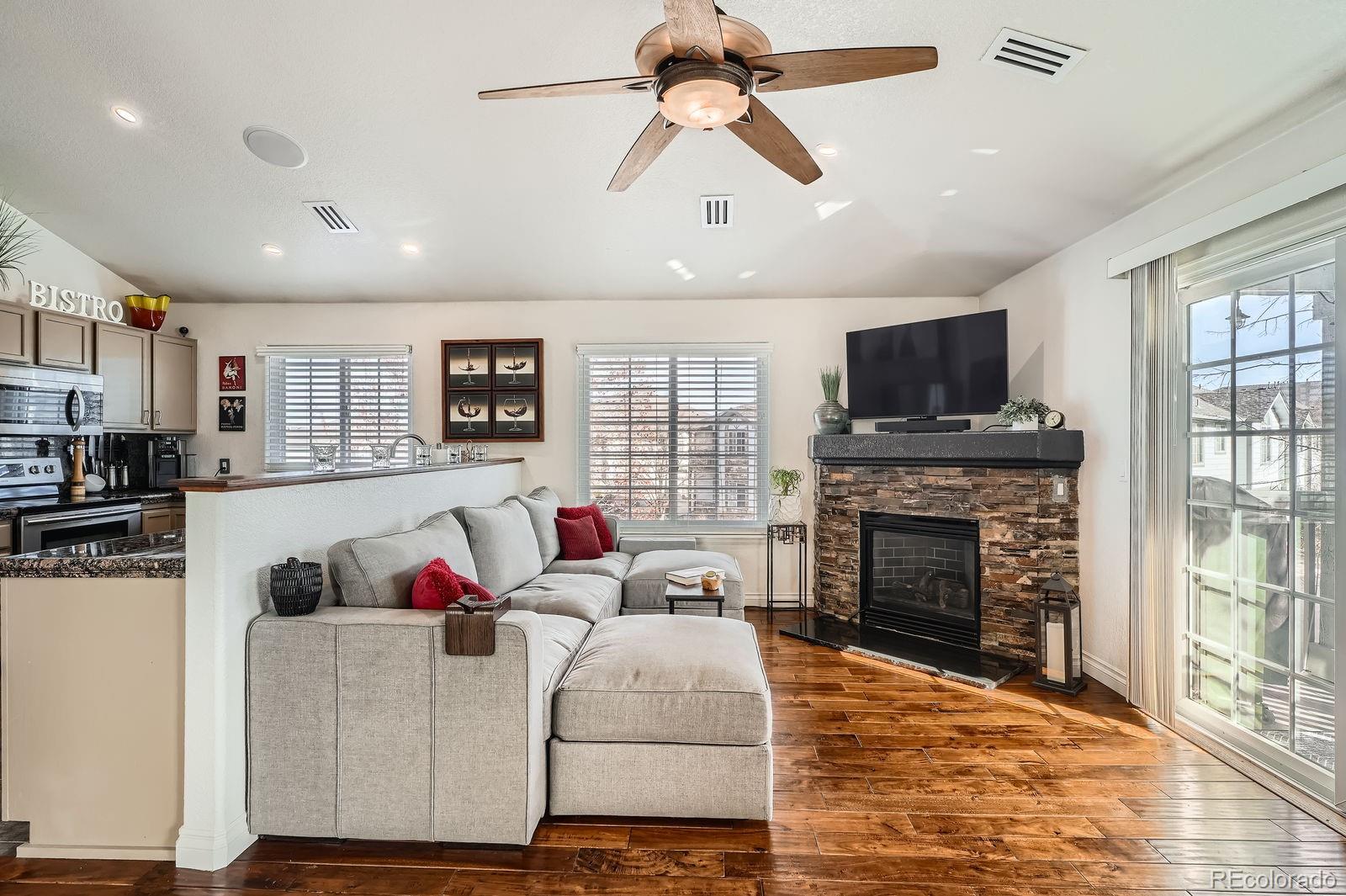 MLS Image #2 for 3260 e 103rd place 901,thornton, Colorado