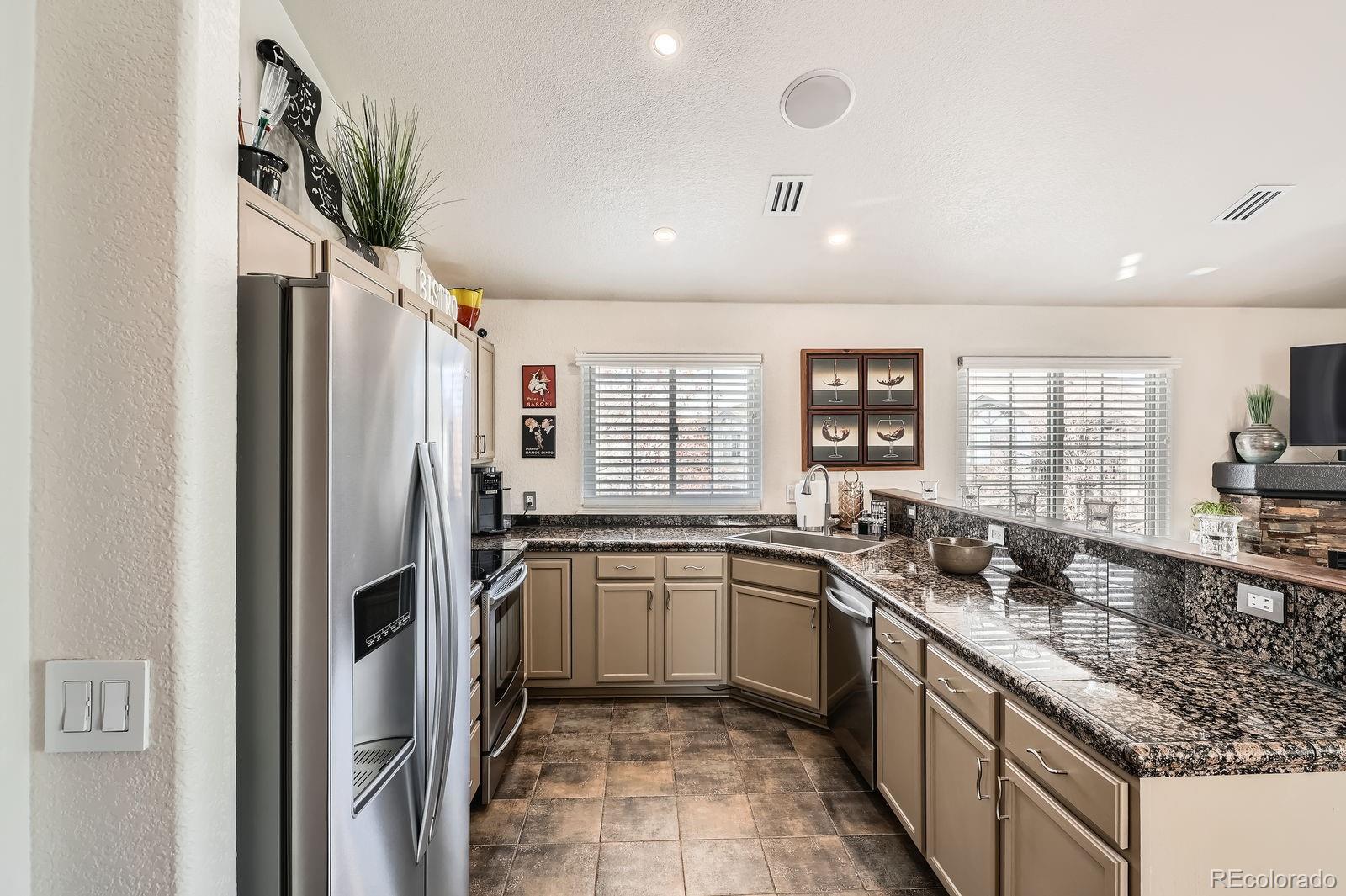 MLS Image #5 for 3260 e 103rd place 901,thornton, Colorado