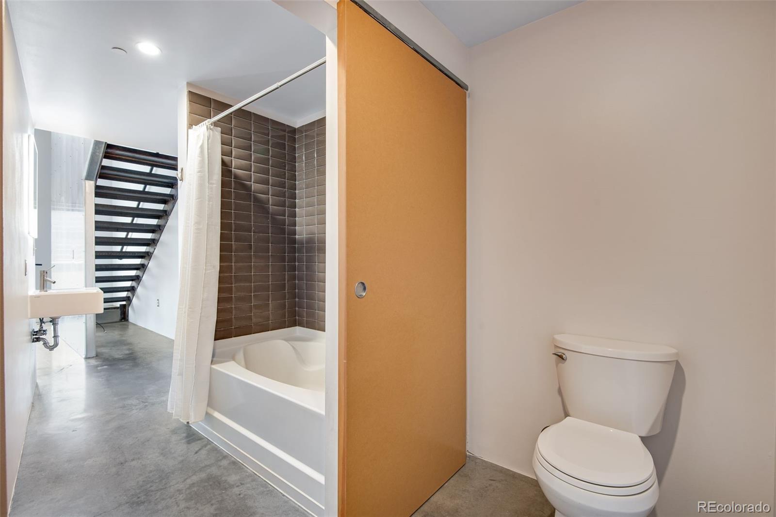 MLS Image #9 for 3457  ringsby court,denver, Colorado