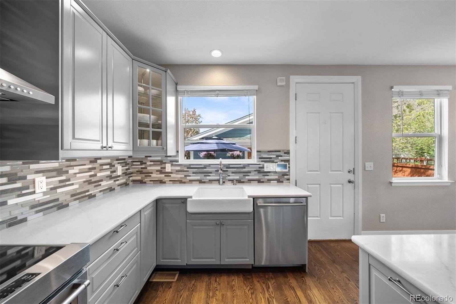 MLS Image #10 for 2393  yosemite street,denver, Colorado