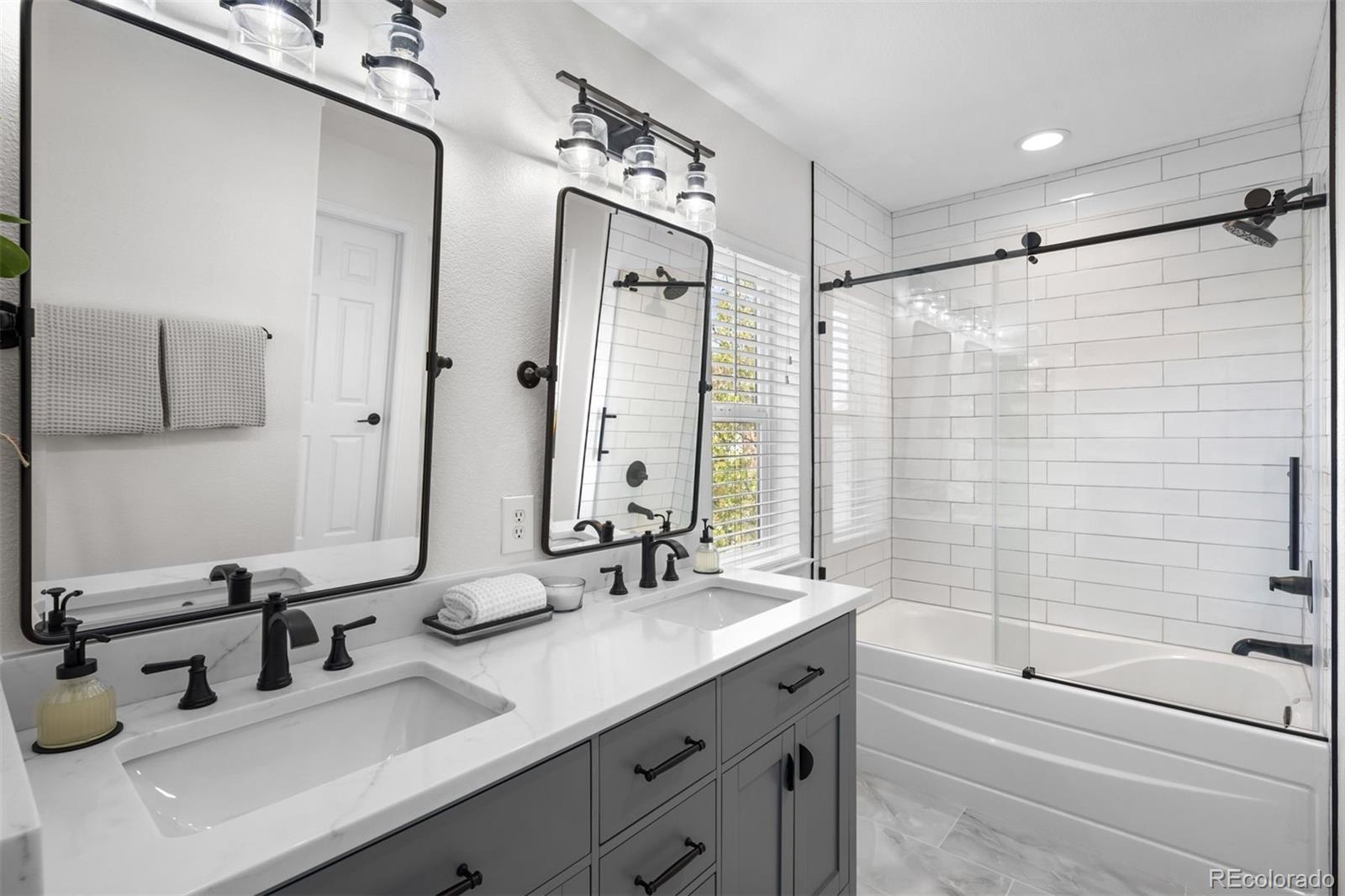 MLS Image #15 for 2393  yosemite street,denver, Colorado