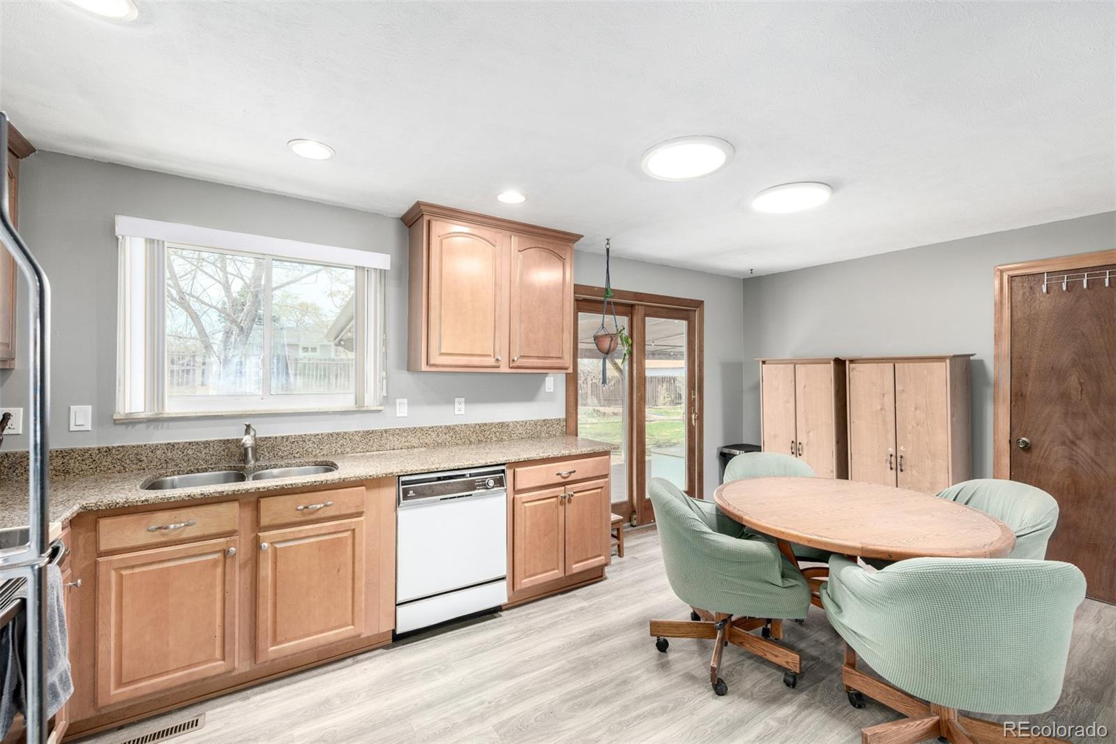 MLS Image #4 for 356  aquarius court,littleton, Colorado